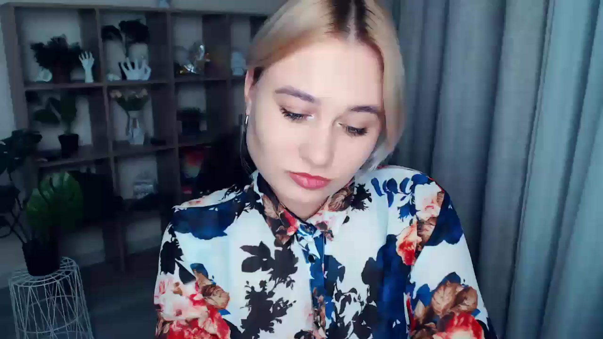 Gallery image thumbnail from Kukla_kolduna's myfreecams stream on, 11/02/2024, 16:06 image 20 of 20