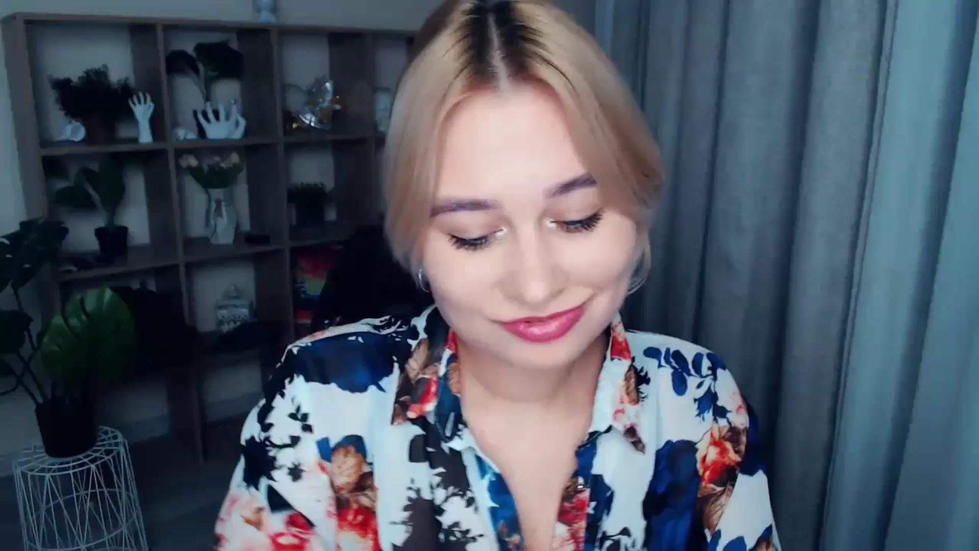 Gallery image thumbnail from Kukla_kolduna's myfreecams stream on, 11/02/2024, 17:28 image 8 of 20