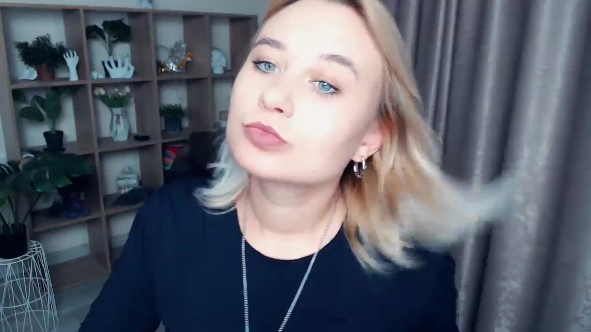 Gallery image thumbnail from Kukla_kolduna's myfreecams stream on, 11/03/2024, 16:55 image 7 of 20