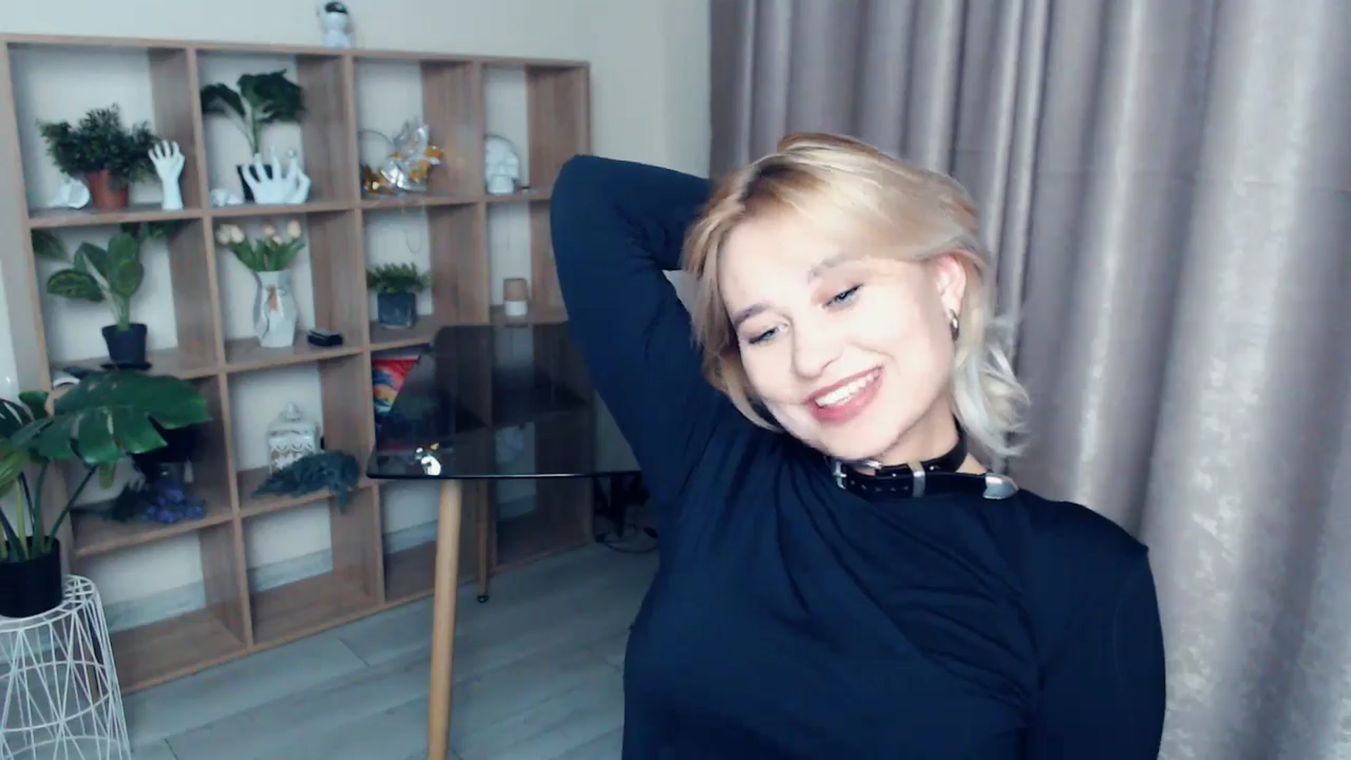Gallery image thumbnail from Kukla_kolduna's myfreecams stream on, 11/03/2024, 16:55 image 19 of 20