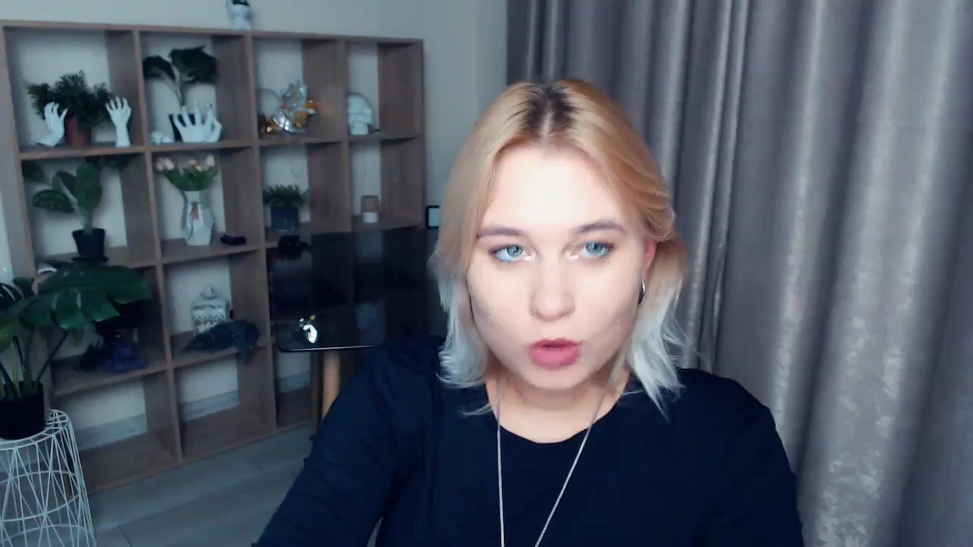 Gallery image thumbnail from Kukla_kolduna's myfreecams stream on, 11/03/2024, 19:24 image 15 of 20