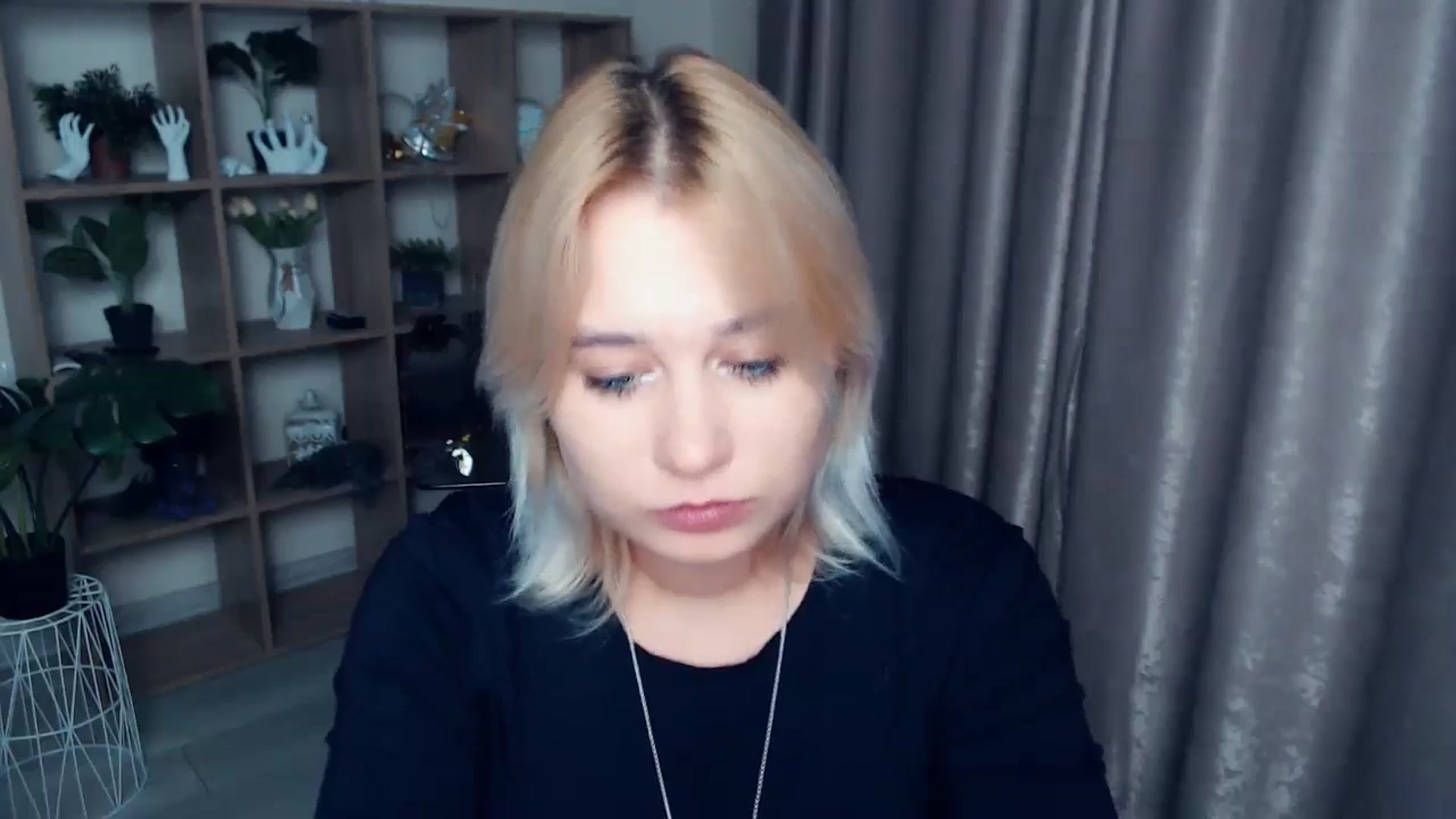 Gallery image thumbnail from Kukla_kolduna's myfreecams stream on, 11/03/2024, 19:24 image 20 of 20