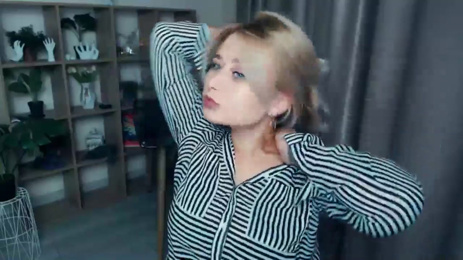 Gallery image thumbnail from Kukla_kolduna's myfreecams stream on, 11/04/2024, 16:11 image 12 of 20