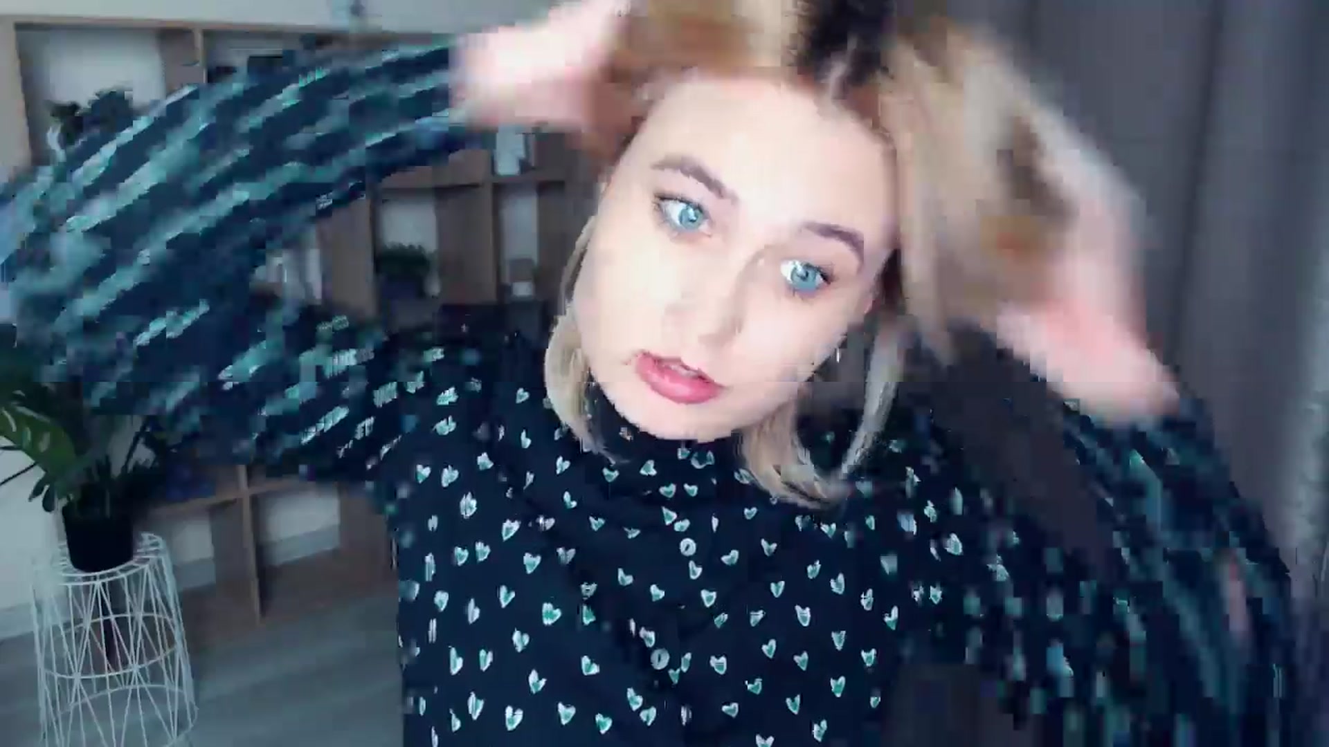 Gallery image thumbnail from Kukla_kolduna's myfreecams stream on, 11/07/2024, 17:33 image 19 of 20