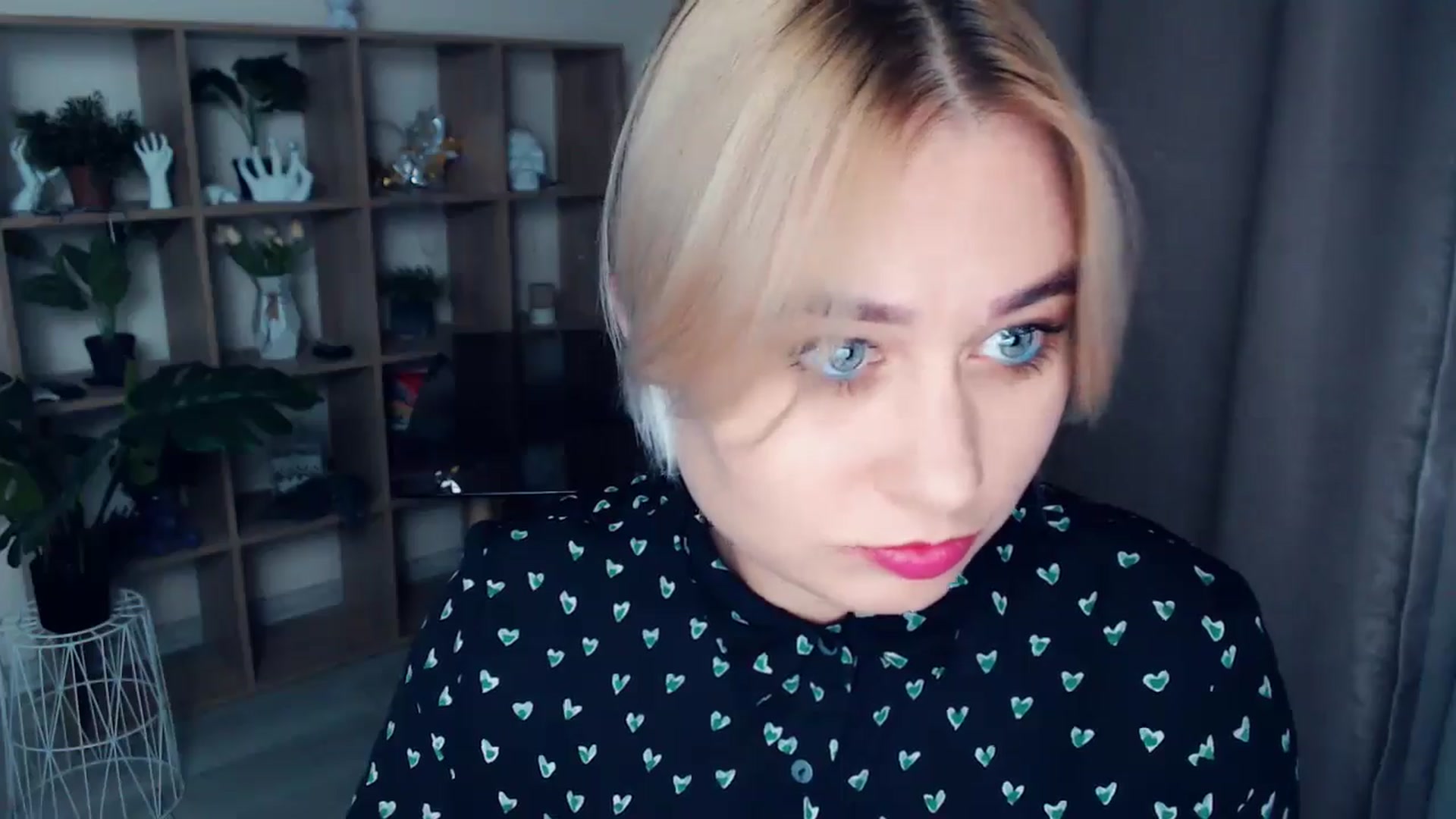 Gallery image thumbnail from Kukla_kolduna's myfreecams stream on, 11/07/2024, 19:08 image 2 of 20