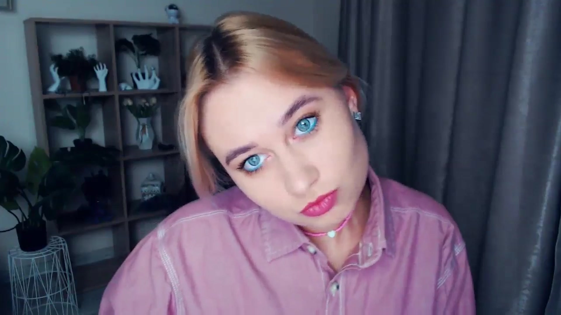 Gallery image thumbnail from Kukla_kolduna's myfreecams stream on, 11/08/2024, 16:09 image 9 of 20