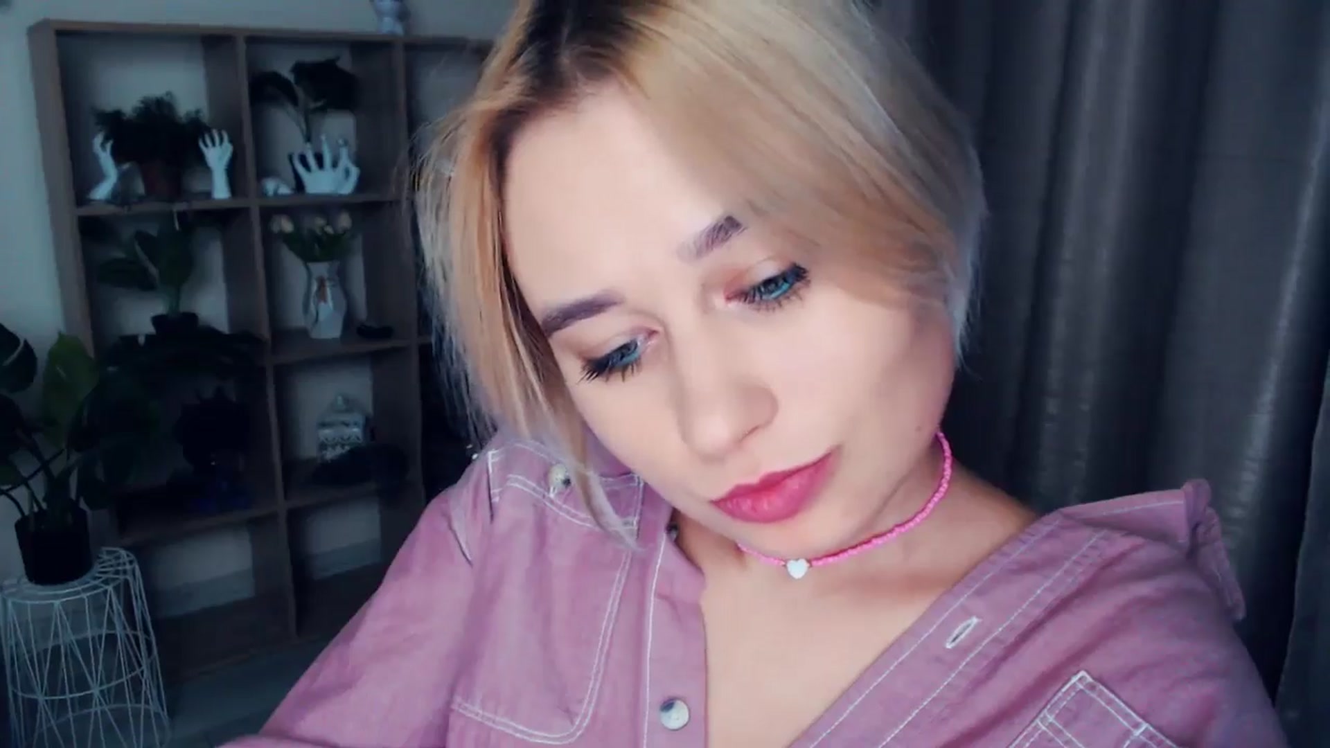 Gallery image thumbnail from Kukla_kolduna's myfreecams stream on, 11/08/2024, 18:42 image 20 of 20