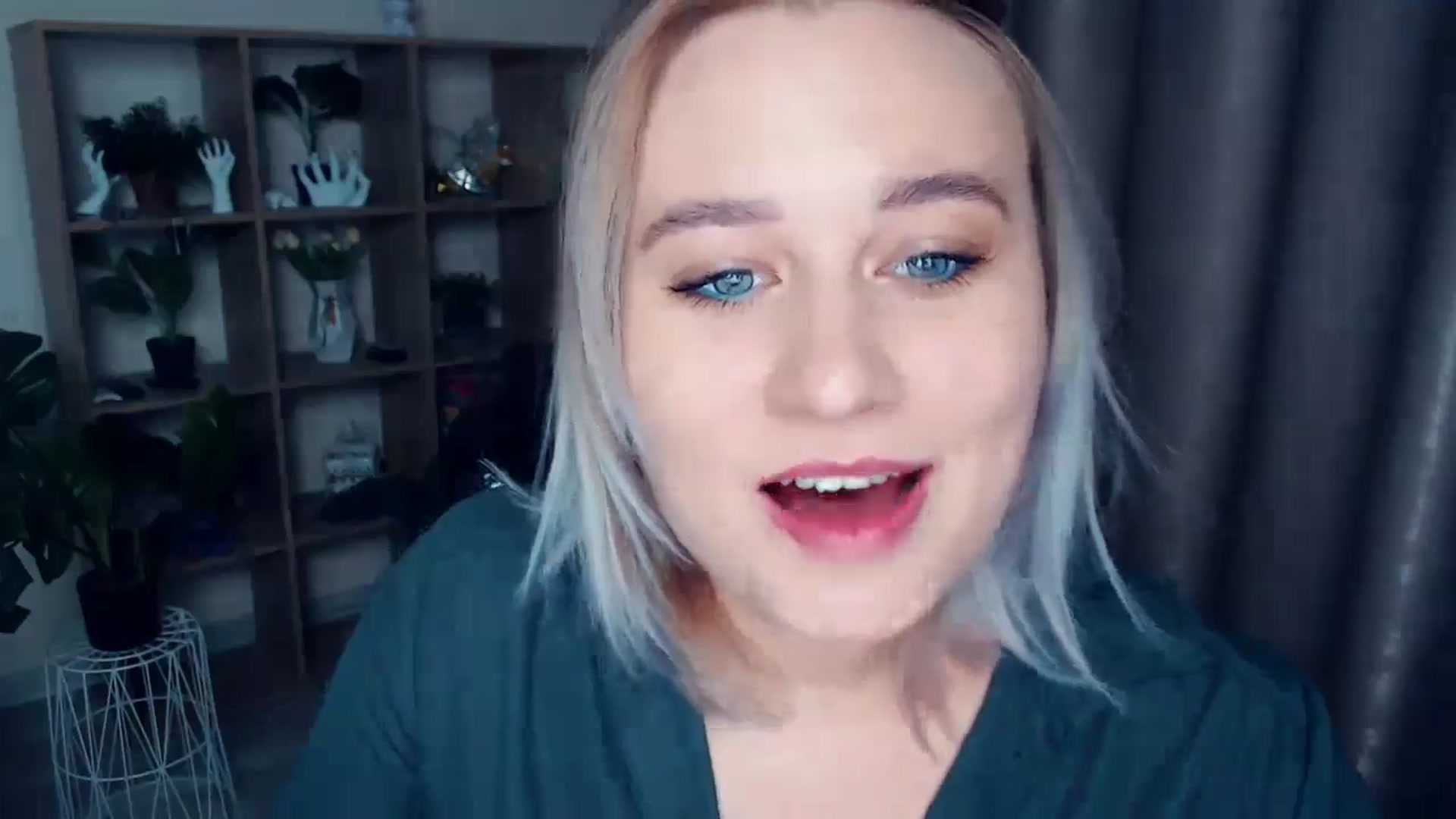 Gallery image thumbnail from Kukla_kolduna's myfreecams stream on, 11/10/2024, 16:52 image 12 of 20