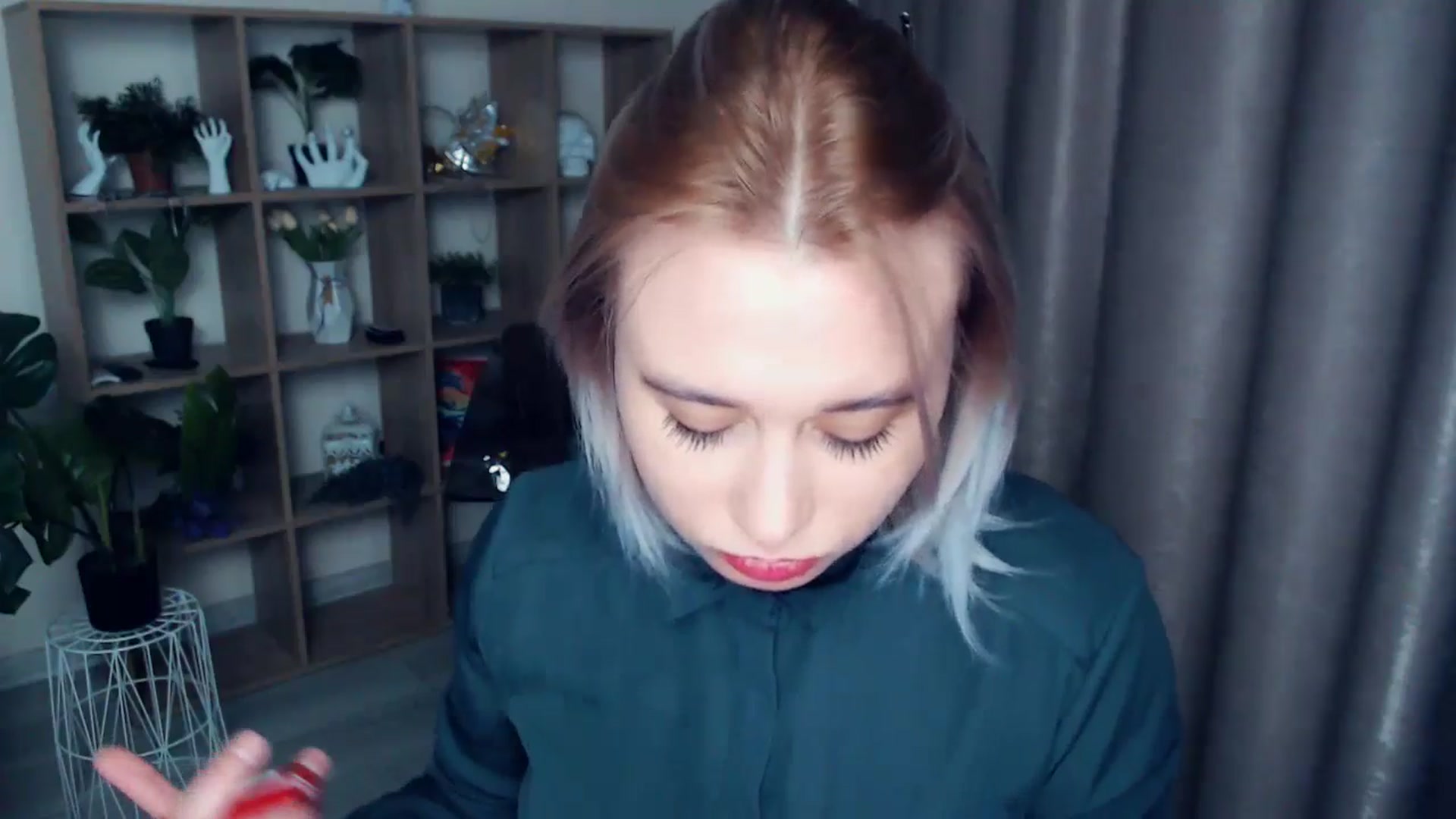 Gallery image thumbnail from Kukla_kolduna's myfreecams stream on, 11/10/2024, 18:28 image 5 of 20