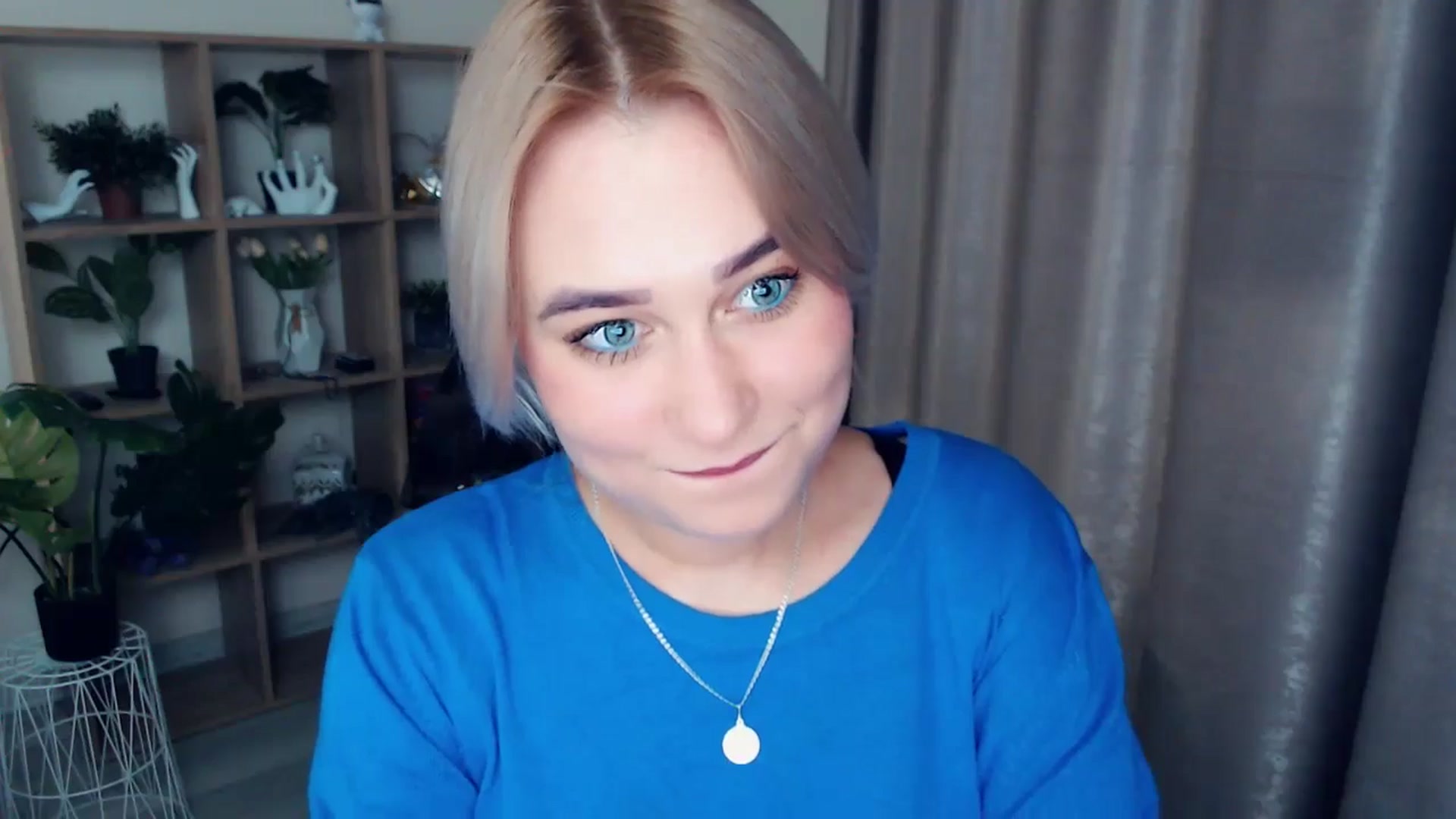 Gallery image thumbnail from Kukla_kolduna's myfreecams stream on, 11/13/2024, 17:05 image 16 of 20