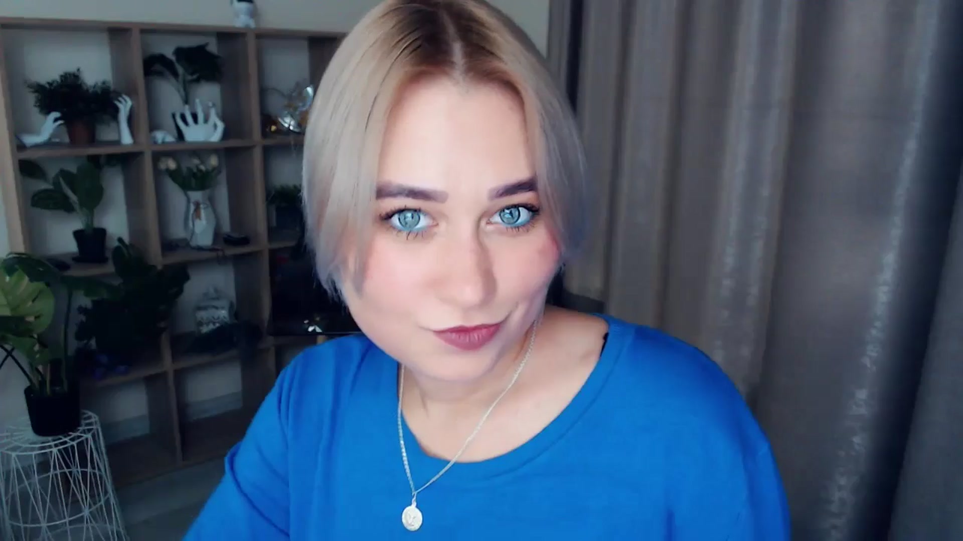Gallery image thumbnail from Kukla_kolduna's myfreecams stream on, 11/13/2024, 17:44 image 3 of 20