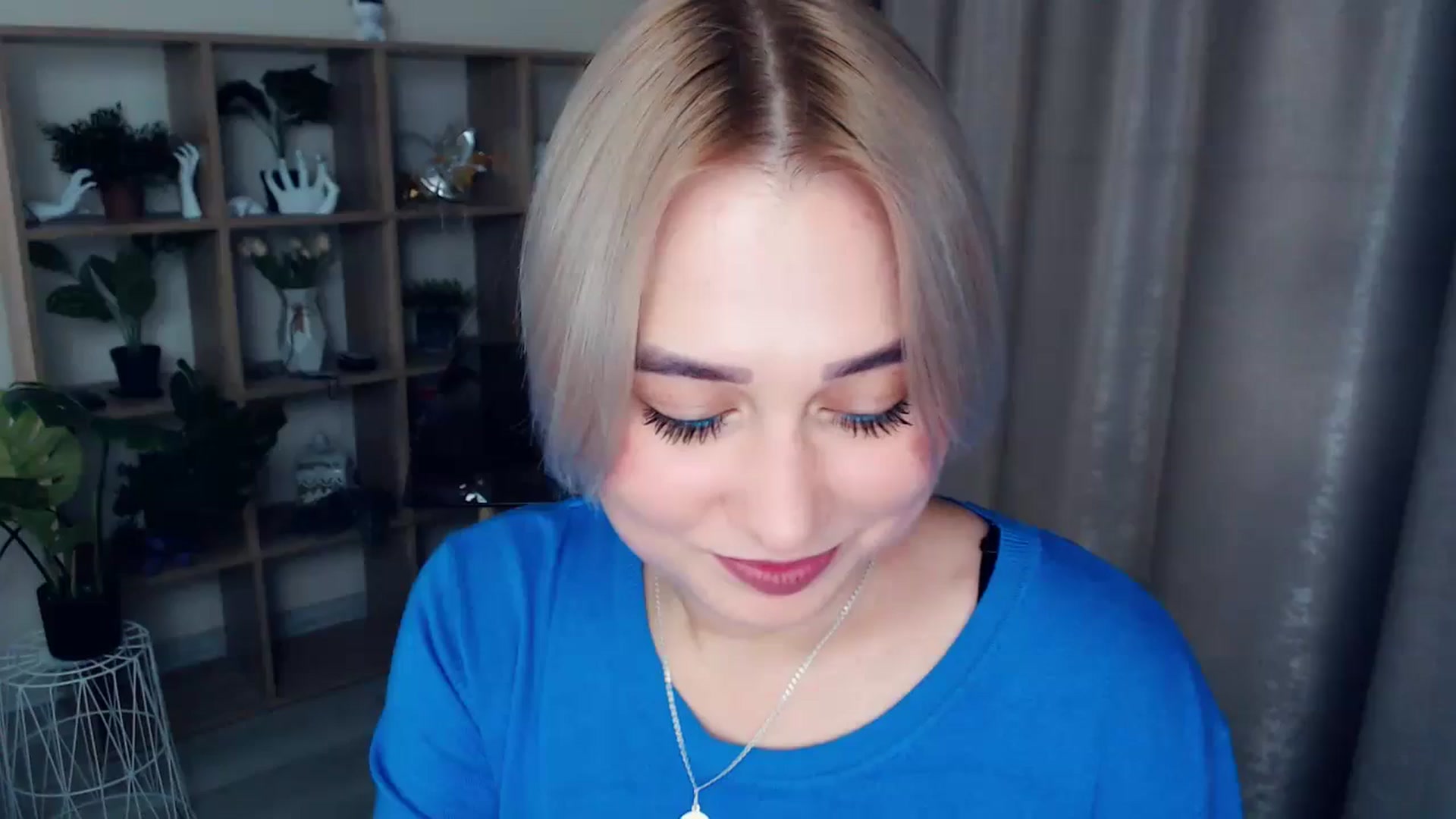 Gallery image thumbnail from Kukla_kolduna's myfreecams stream on, 11/13/2024, 17:44 image 1 of 20