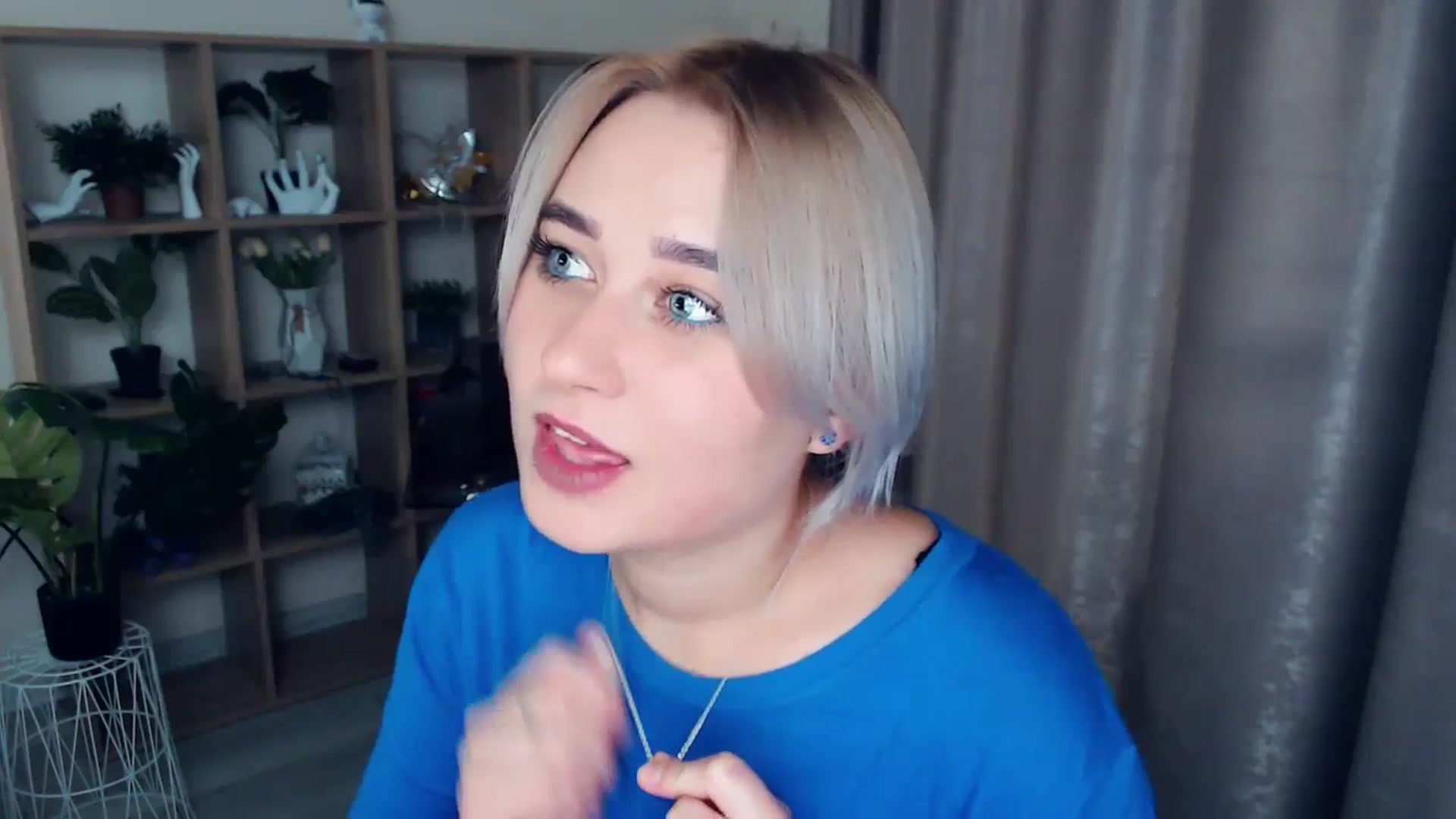 Gallery image thumbnail from Kukla_kolduna's myfreecams stream on, 11/13/2024, 17:44 image 5 of 20