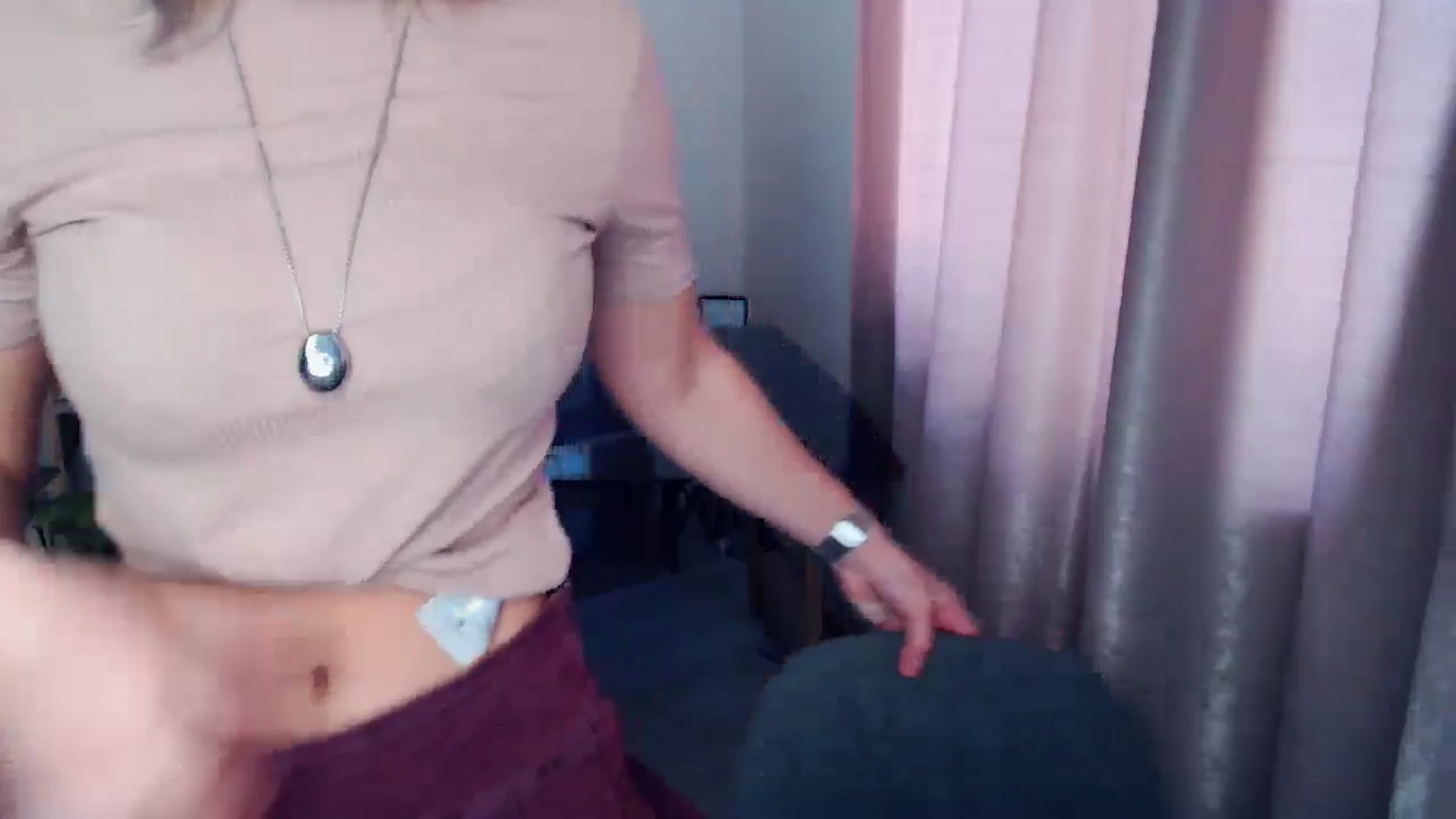 Gallery image thumbnail from Kukla_kolduna's myfreecams stream on, 11/17/2024, 13:06 image 2 of 20