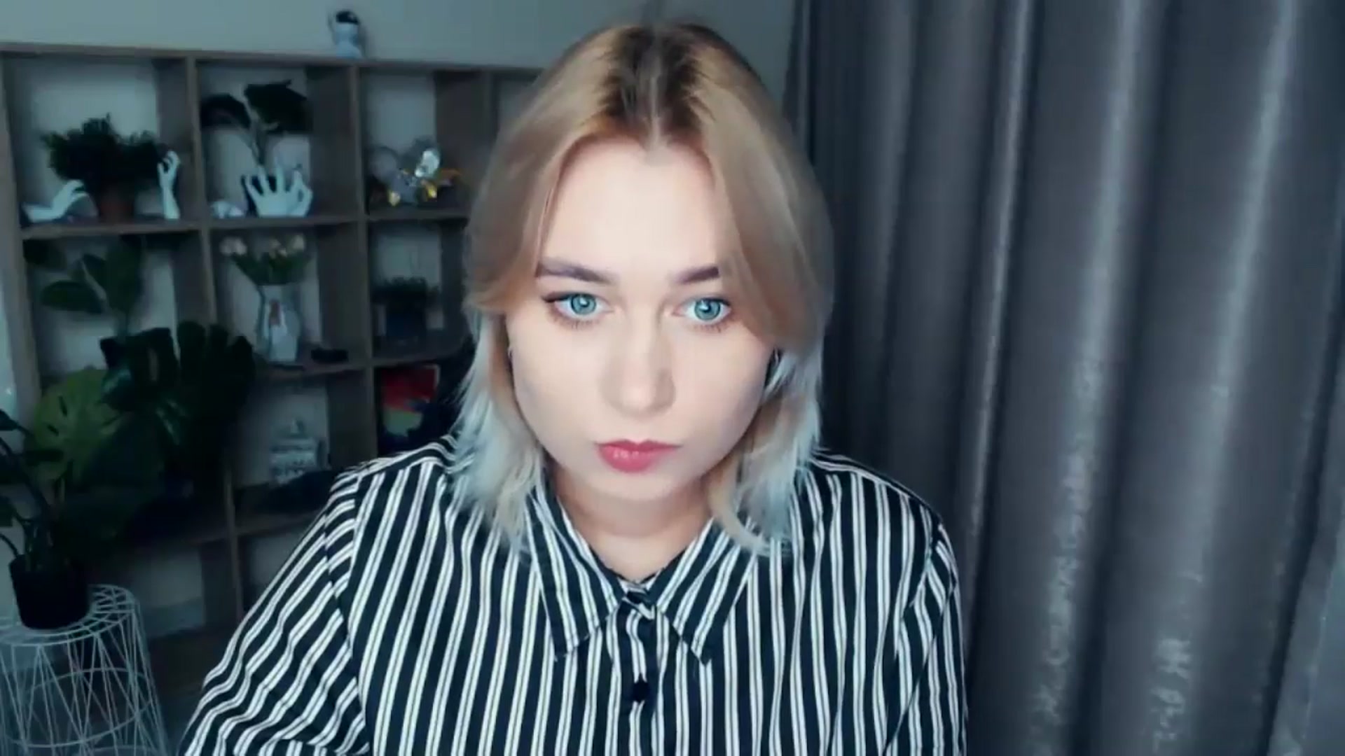 Gallery image thumbnail from Kukla_kolduna's myfreecams stream on, 11/21/2024, 14:19 image 20 of 20
