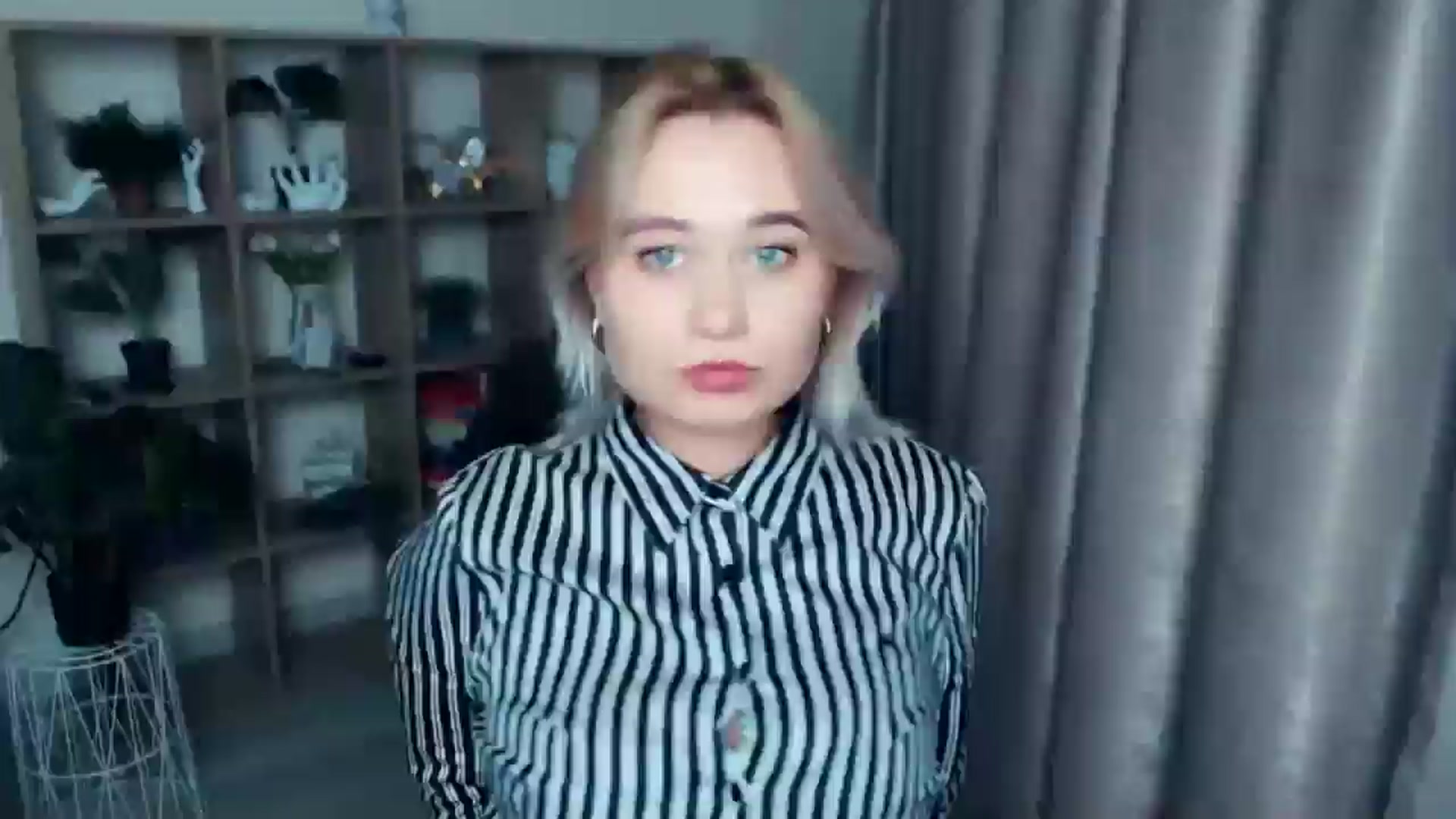 Gallery image thumbnail from Kukla_kolduna's myfreecams stream on, 11/21/2024, 19:12 image 2 of 20