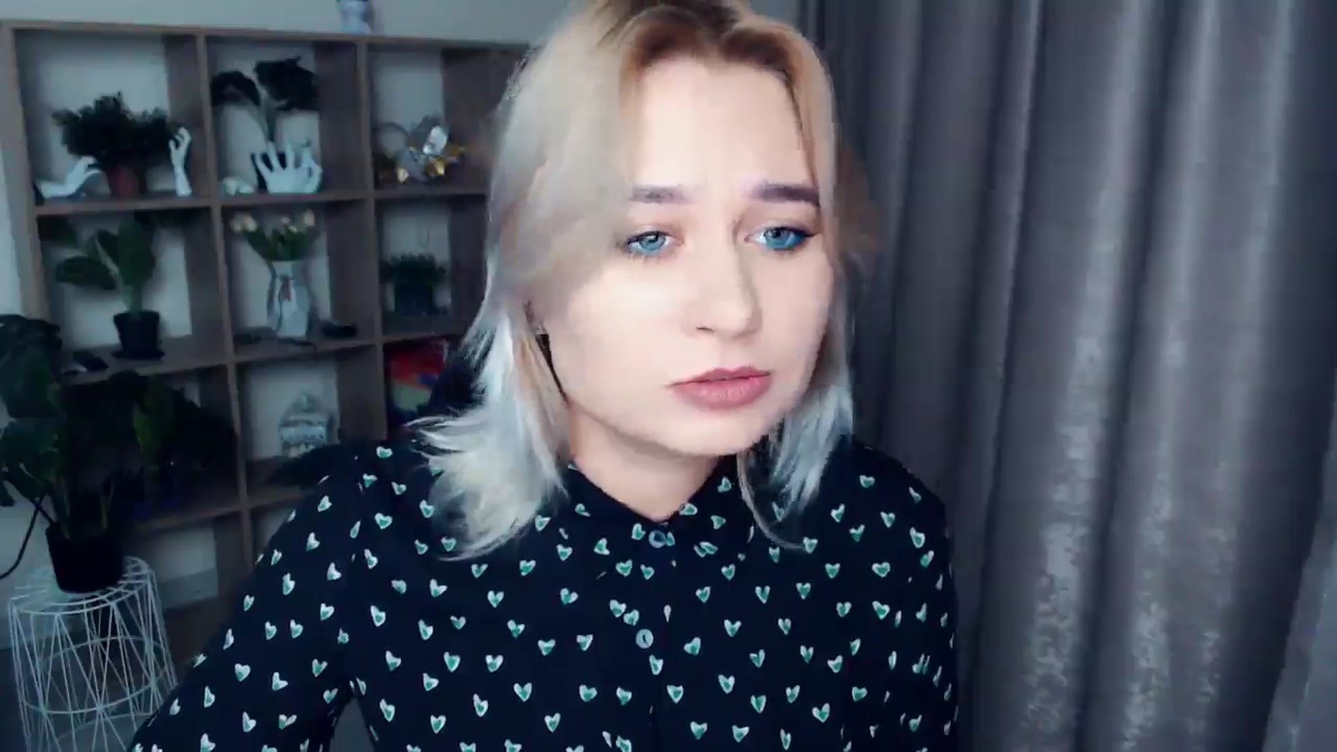 Gallery image thumbnail from Kukla_kolduna's myfreecams stream on, 11/22/2024, 16:00 image 19 of 20
