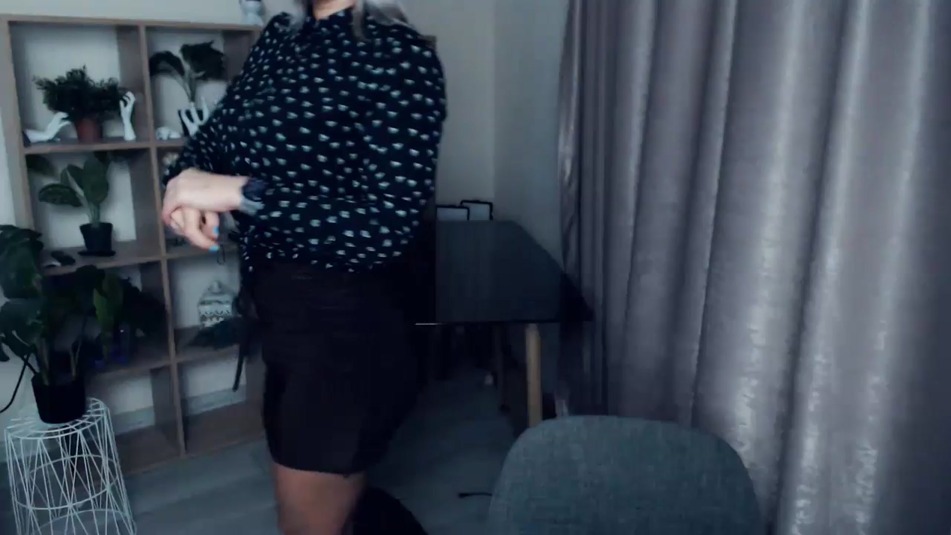 Gallery image thumbnail from Kukla_kolduna's myfreecams stream on, 11/22/2024, 16:00 image 1 of 20