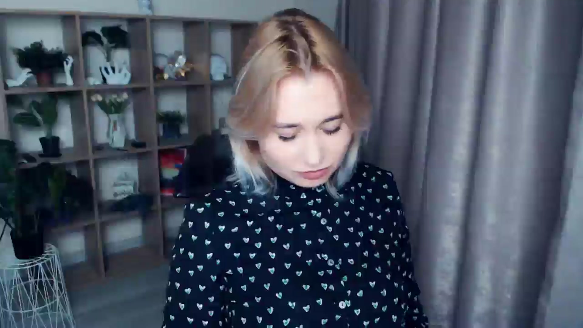 Gallery image thumbnail from Kukla_kolduna's myfreecams stream on, 11/22/2024, 17:10 image 20 of 20