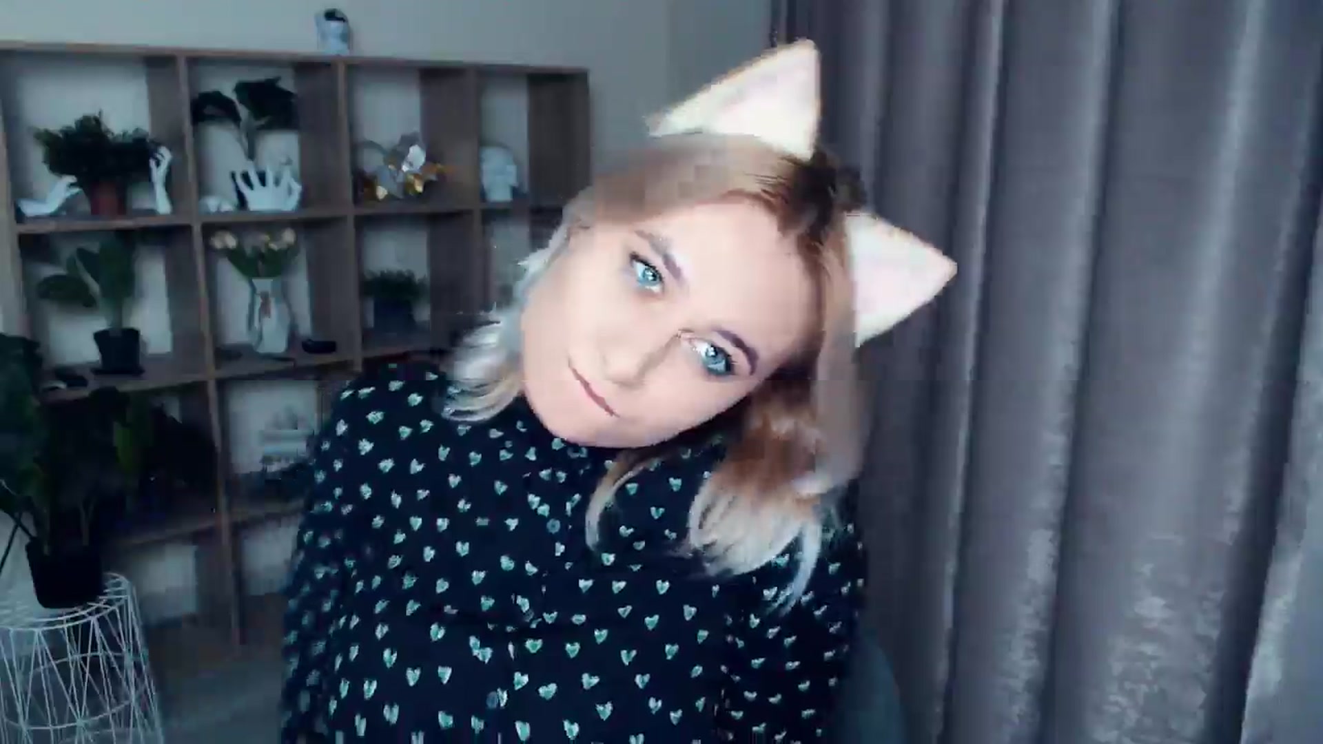 Gallery image thumbnail from Kukla_kolduna's myfreecams stream on, 11/22/2024, 18:08 image 20 of 20
