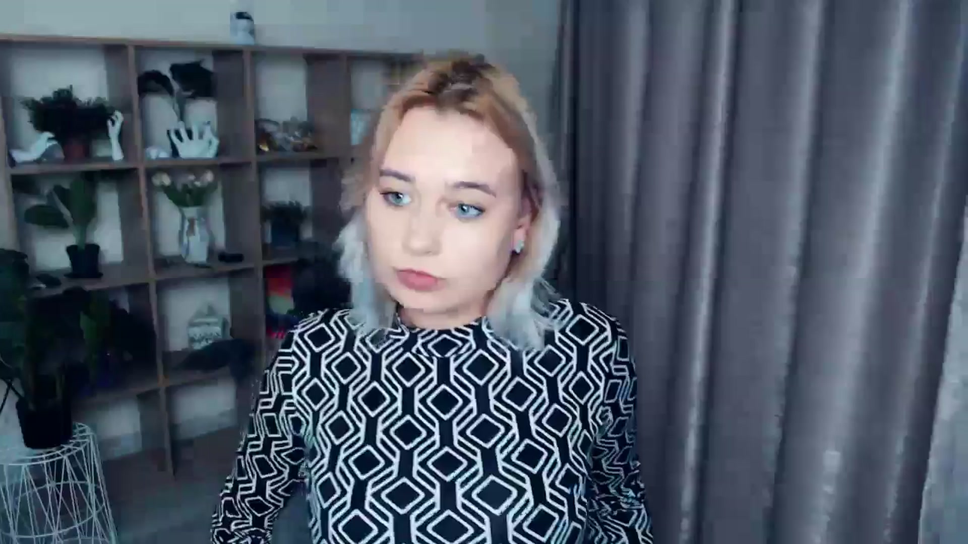 Gallery image thumbnail from Kukla_kolduna's myfreecams stream on, 11/22/2024, 19:26 image 8 of 20