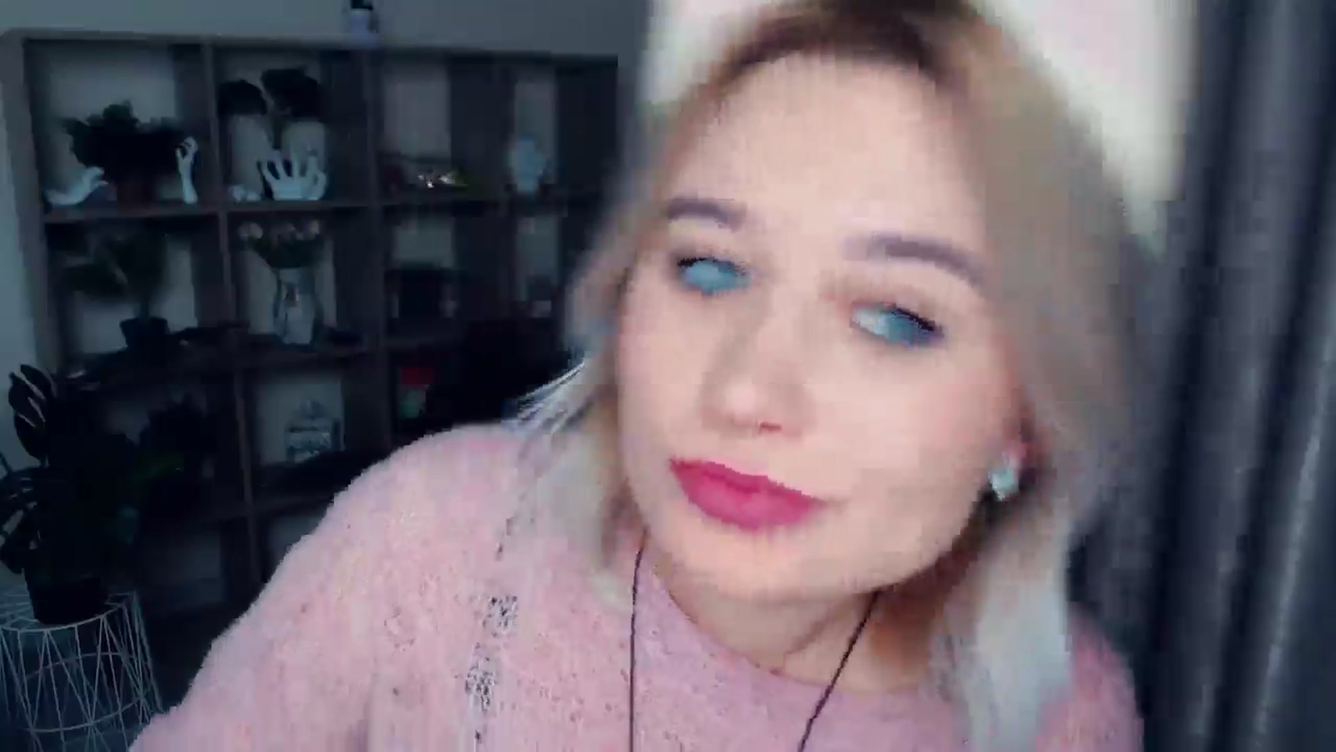 Gallery image thumbnail from Kukla_kolduna's myfreecams stream on, 11/24/2024, 19:05 image 8 of 20