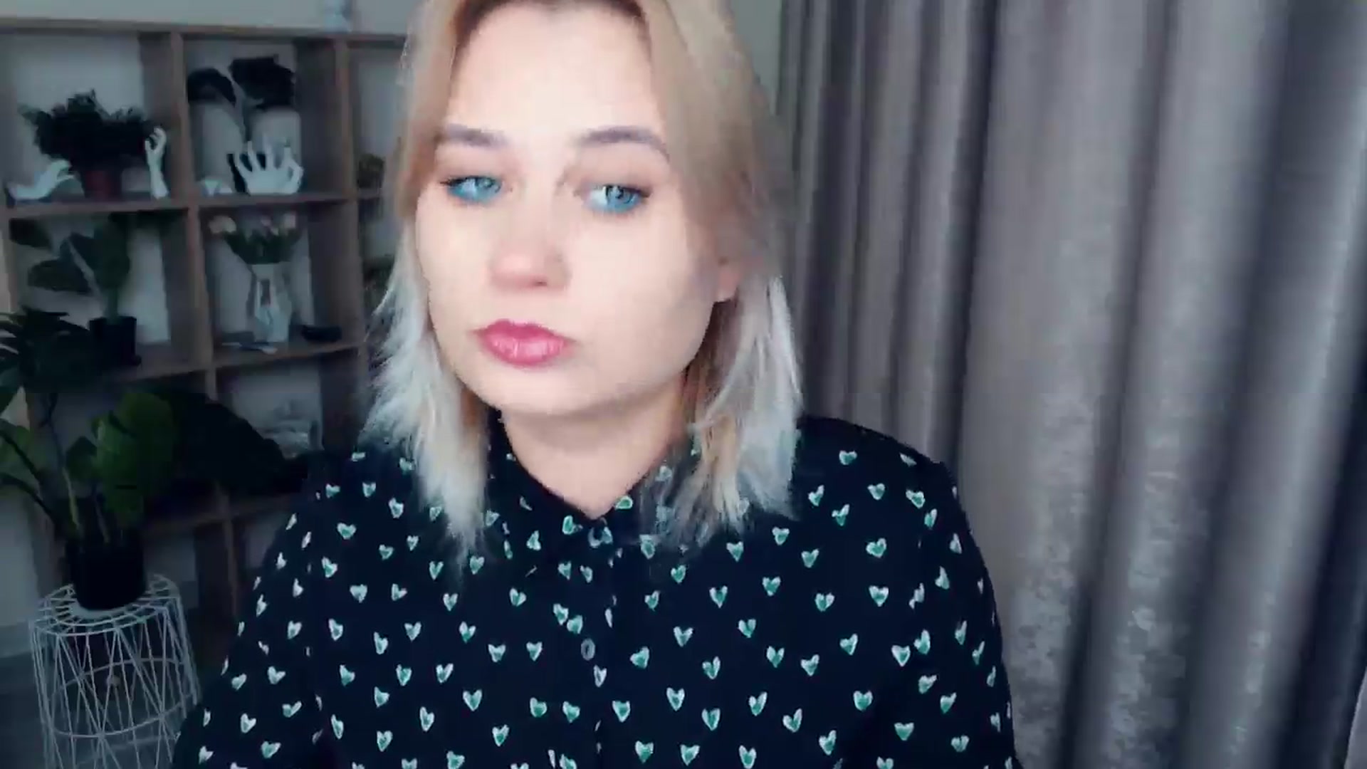 Gallery image thumbnail from Kukla_kolduna's myfreecams stream on, 11/29/2024, 16:21 image 8 of 20