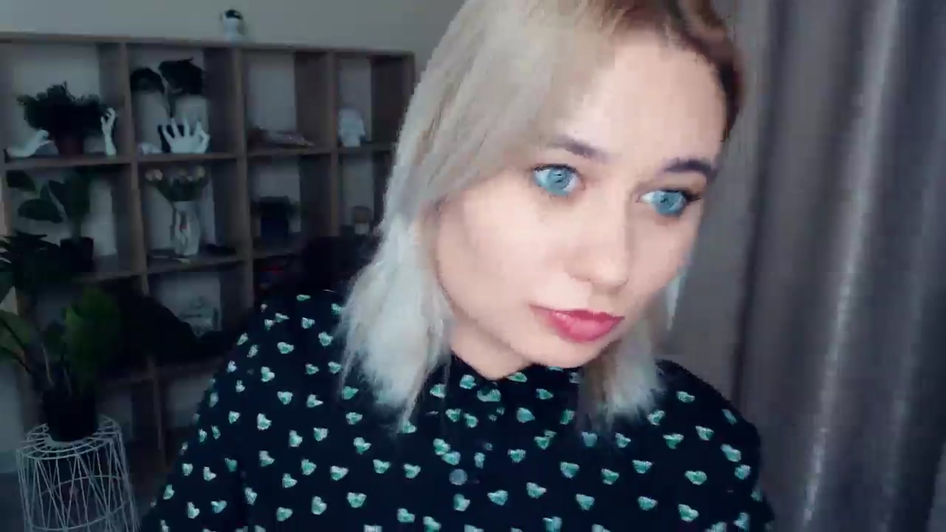 Gallery image thumbnail from Kukla_kolduna's myfreecams stream on, 11/29/2024, 18:43 image 20 of 20