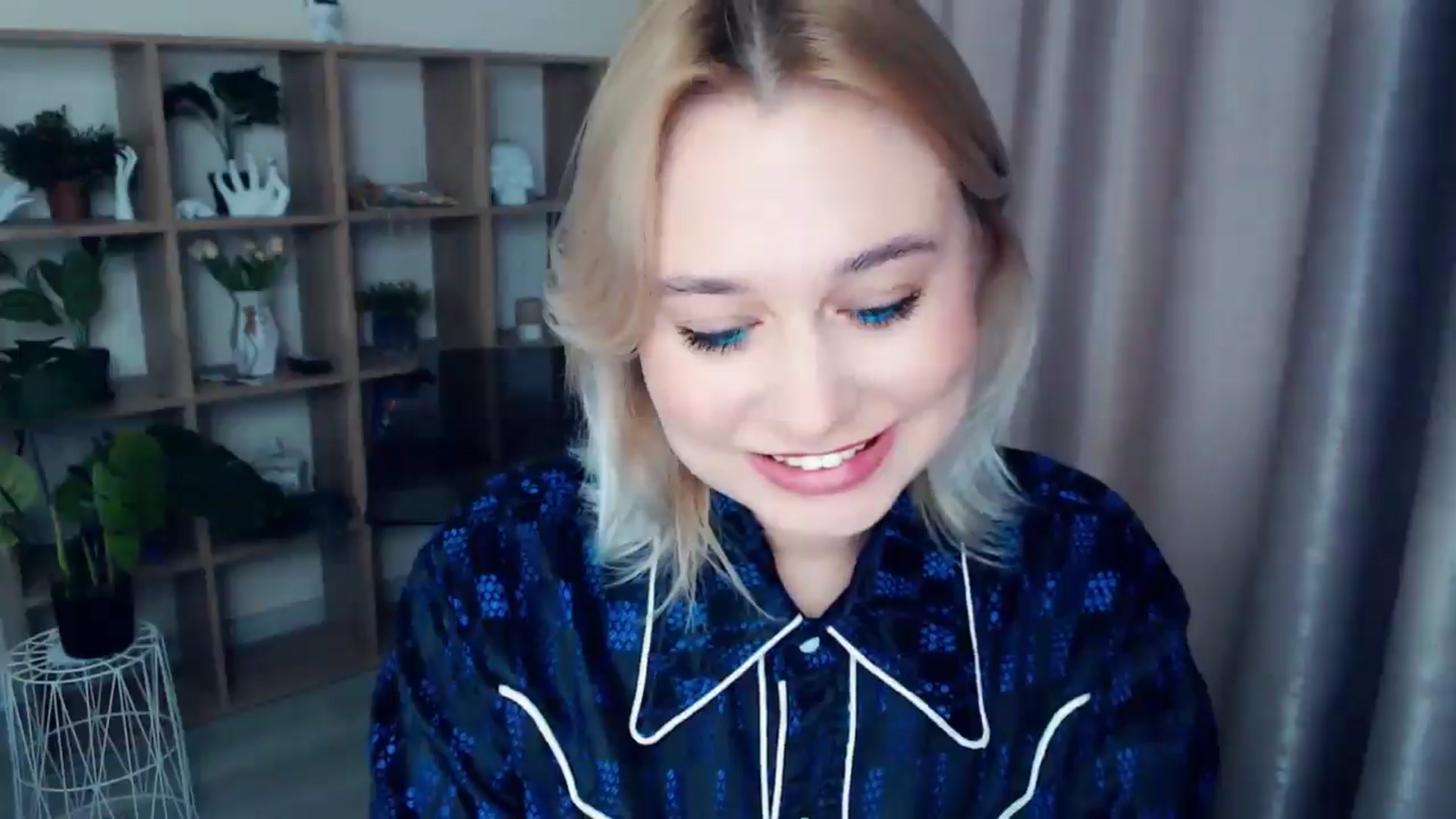Gallery image thumbnail from Kukla_kolduna's myfreecams stream on, 12/01/2024, 14:09 image 7 of 20