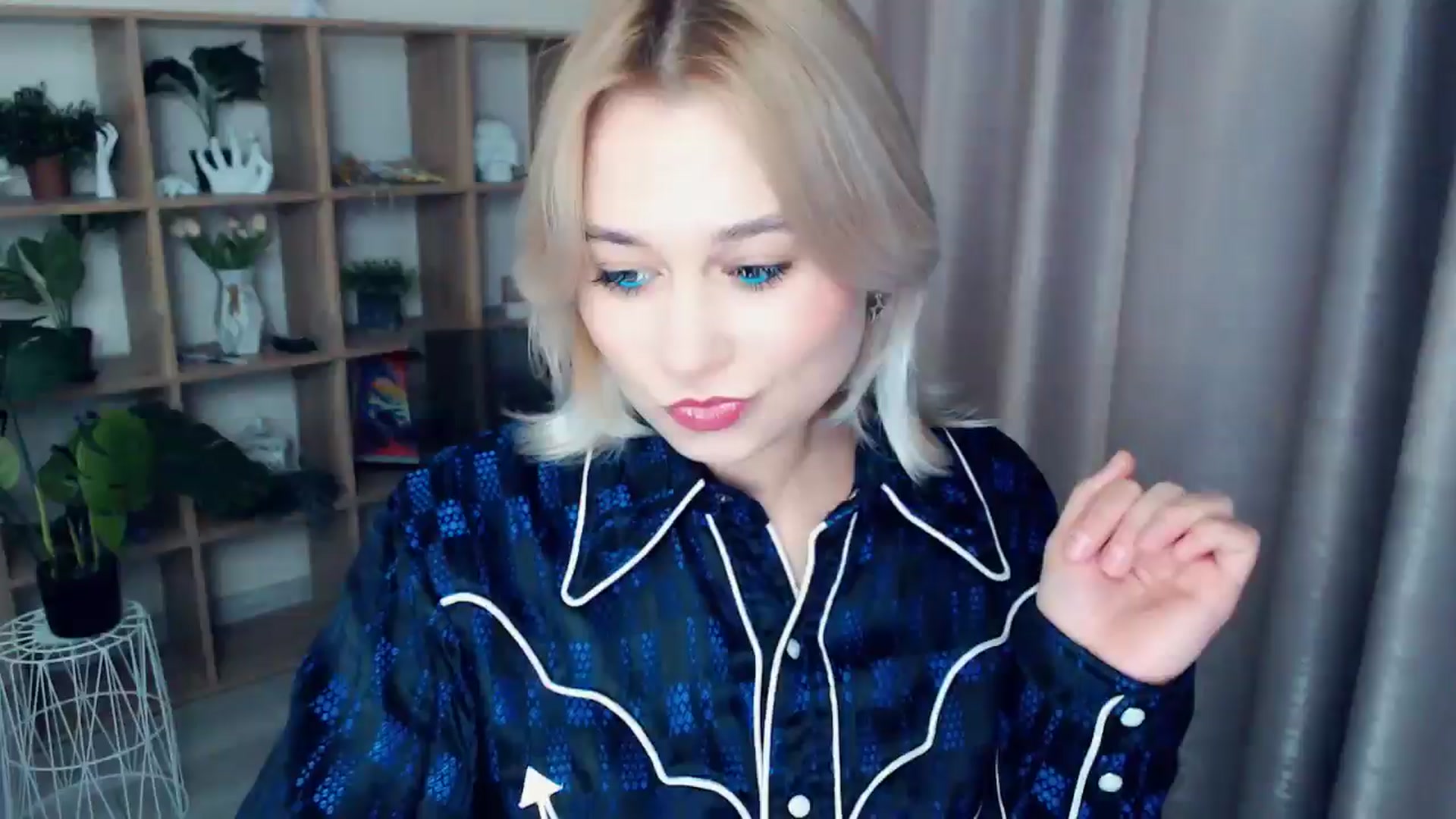Gallery image thumbnail from Kukla_kolduna's myfreecams stream on, 12/01/2024, 14:09 image 11 of 20