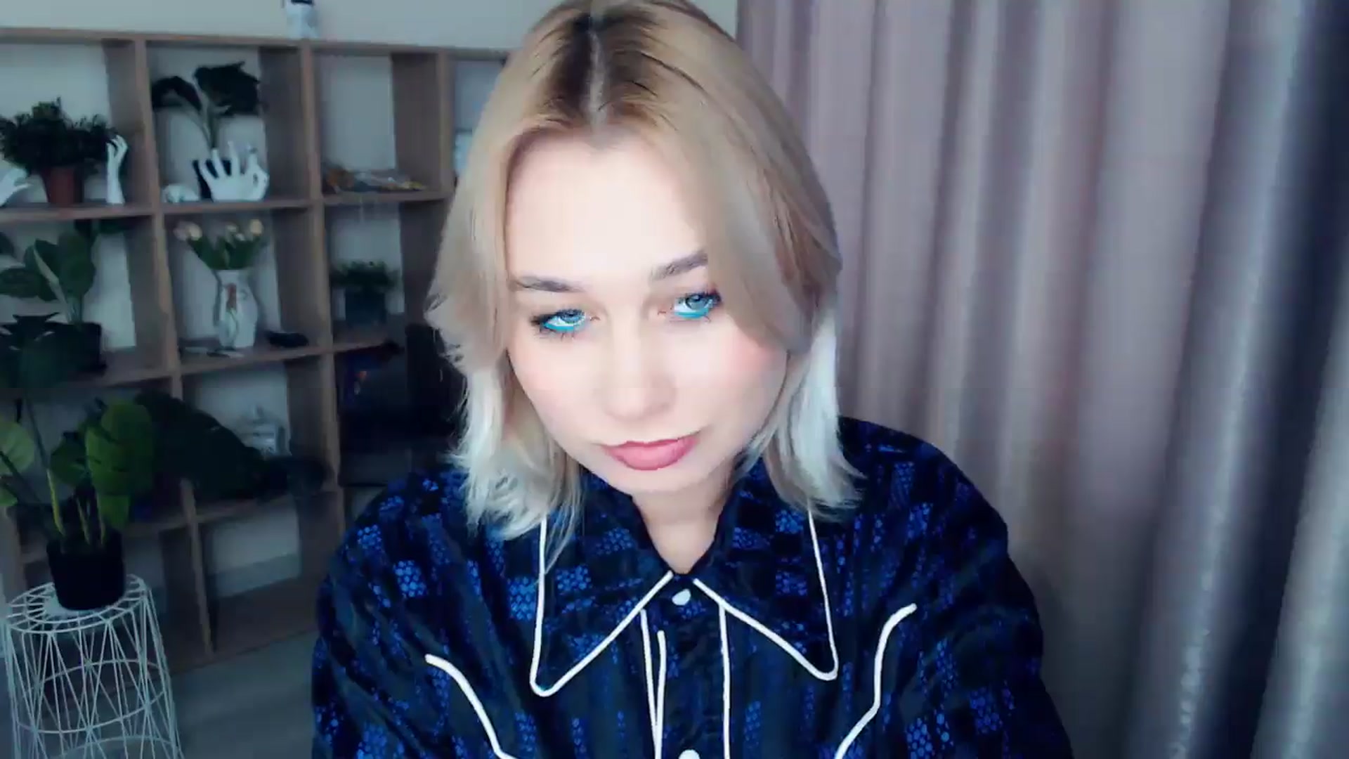 Gallery image thumbnail from Kukla_kolduna's myfreecams stream on, 12/01/2024, 14:09 image 3 of 20