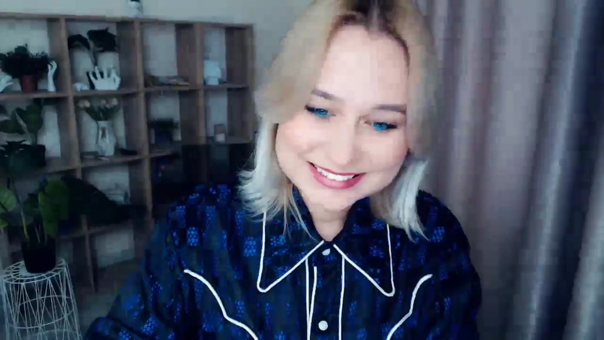 Gallery image thumbnail from Kukla_kolduna's myfreecams stream on, 12/01/2024, 14:09 image 6 of 20