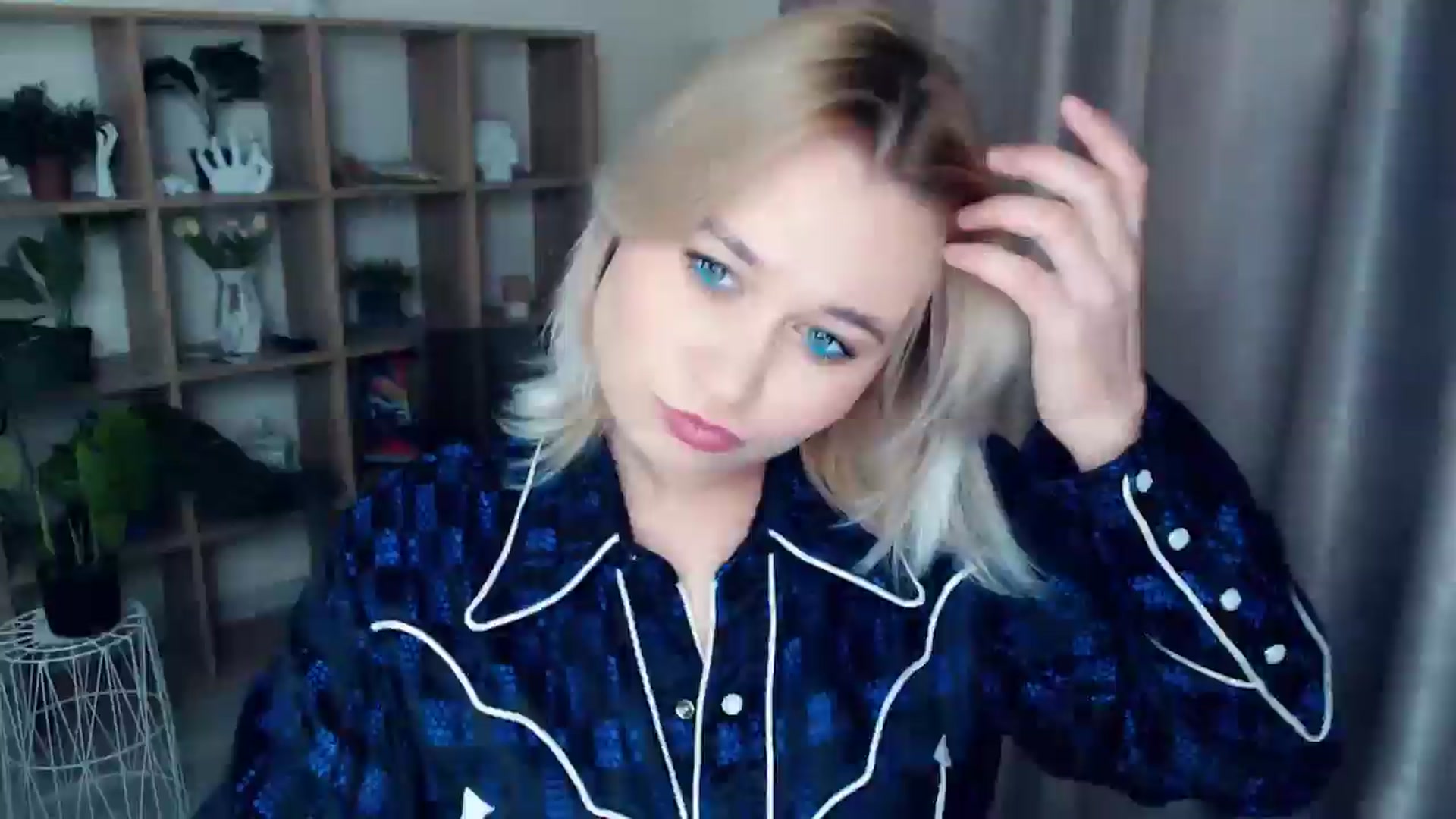 Gallery image thumbnail from Kukla_kolduna's myfreecams stream on, 12/01/2024, 14:09 image 18 of 20