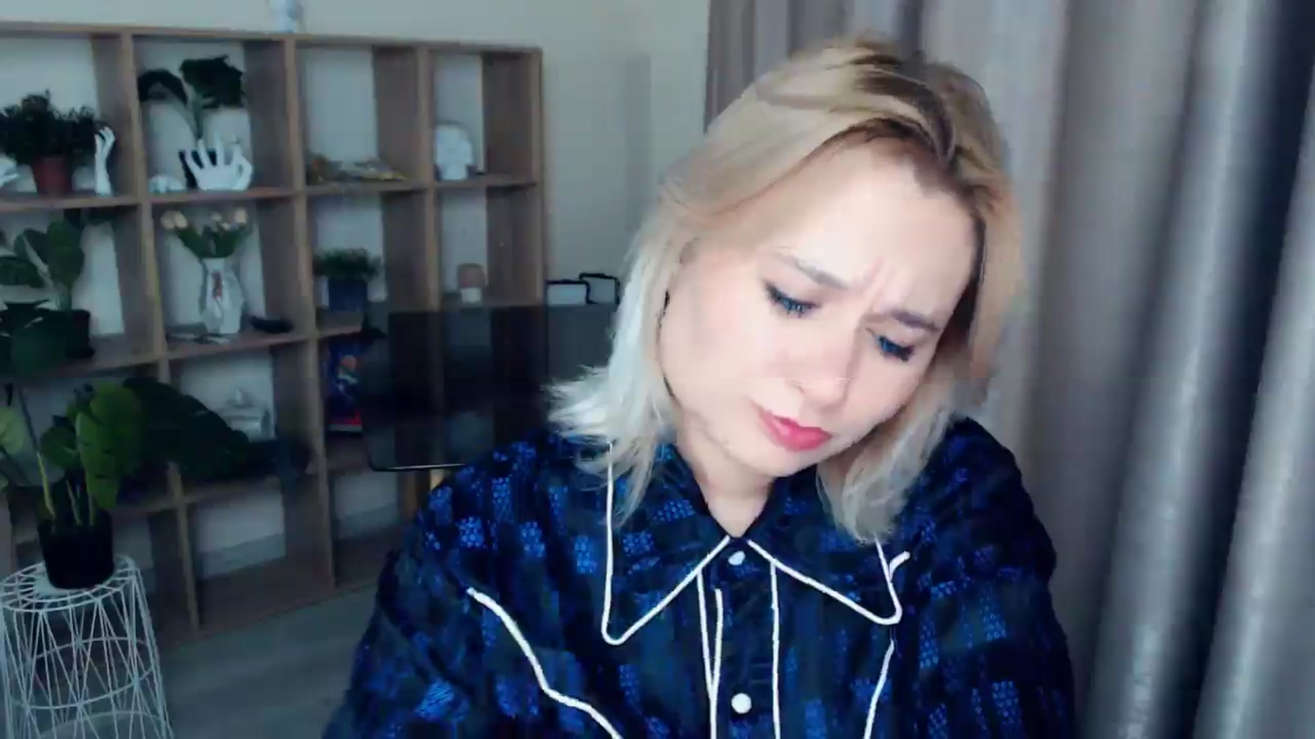 Gallery image thumbnail from Kukla_kolduna's myfreecams stream on, 12/01/2024, 17:18 image 12 of 20