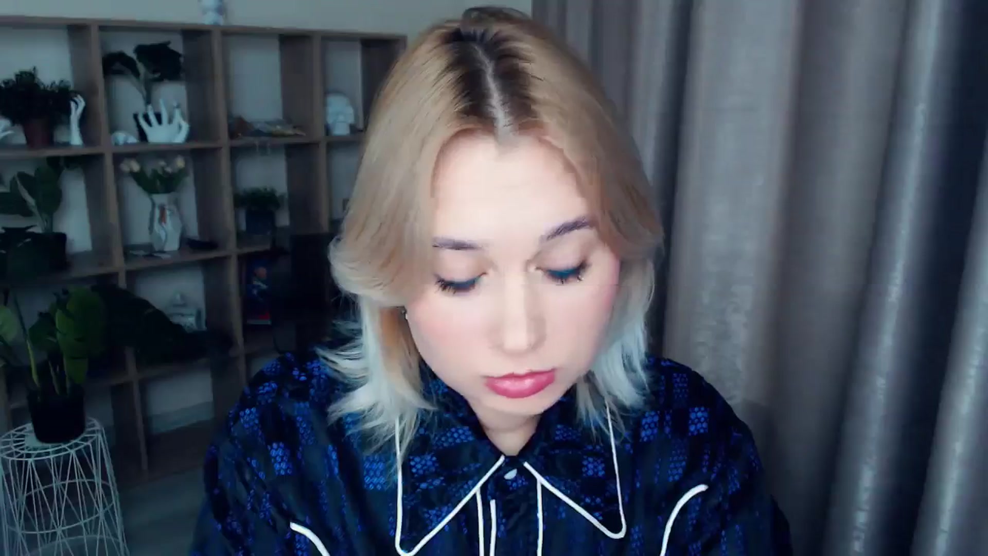 Gallery image thumbnail from Kukla_kolduna's myfreecams stream on, 12/01/2024, 17:18 image 3 of 20