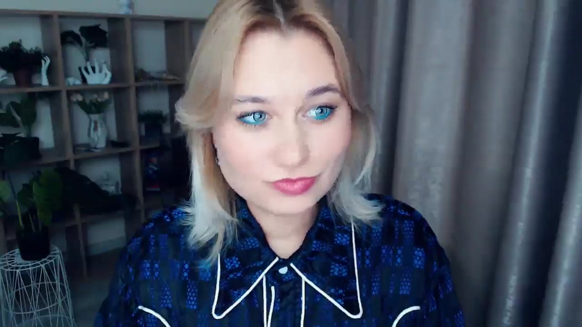 Gallery image thumbnail from Kukla_kolduna's myfreecams stream on, 12/01/2024, 17:18 image 6 of 20