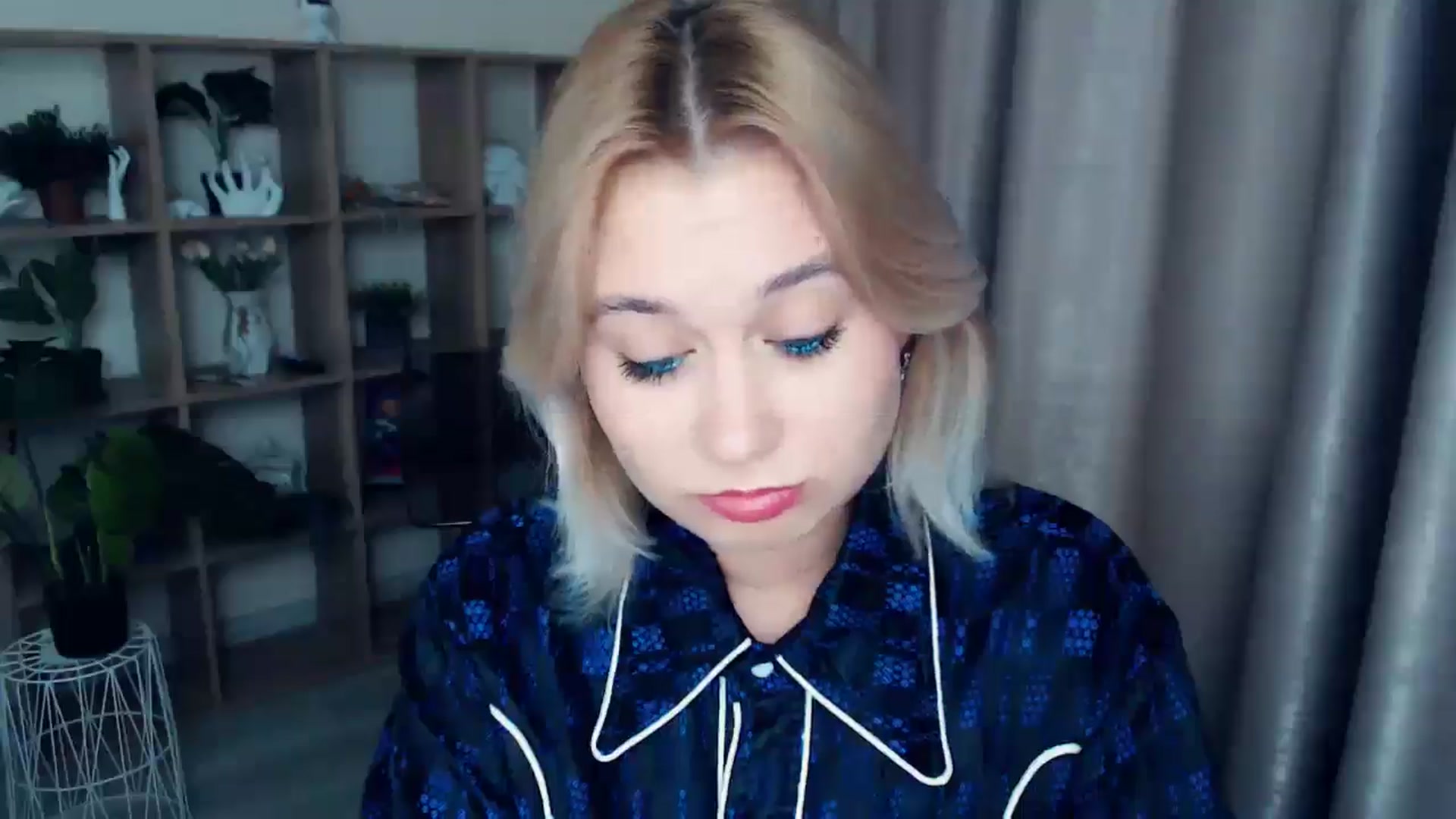 Gallery image thumbnail from Kukla_kolduna's myfreecams stream on, 12/01/2024, 18:34 image 11 of 20