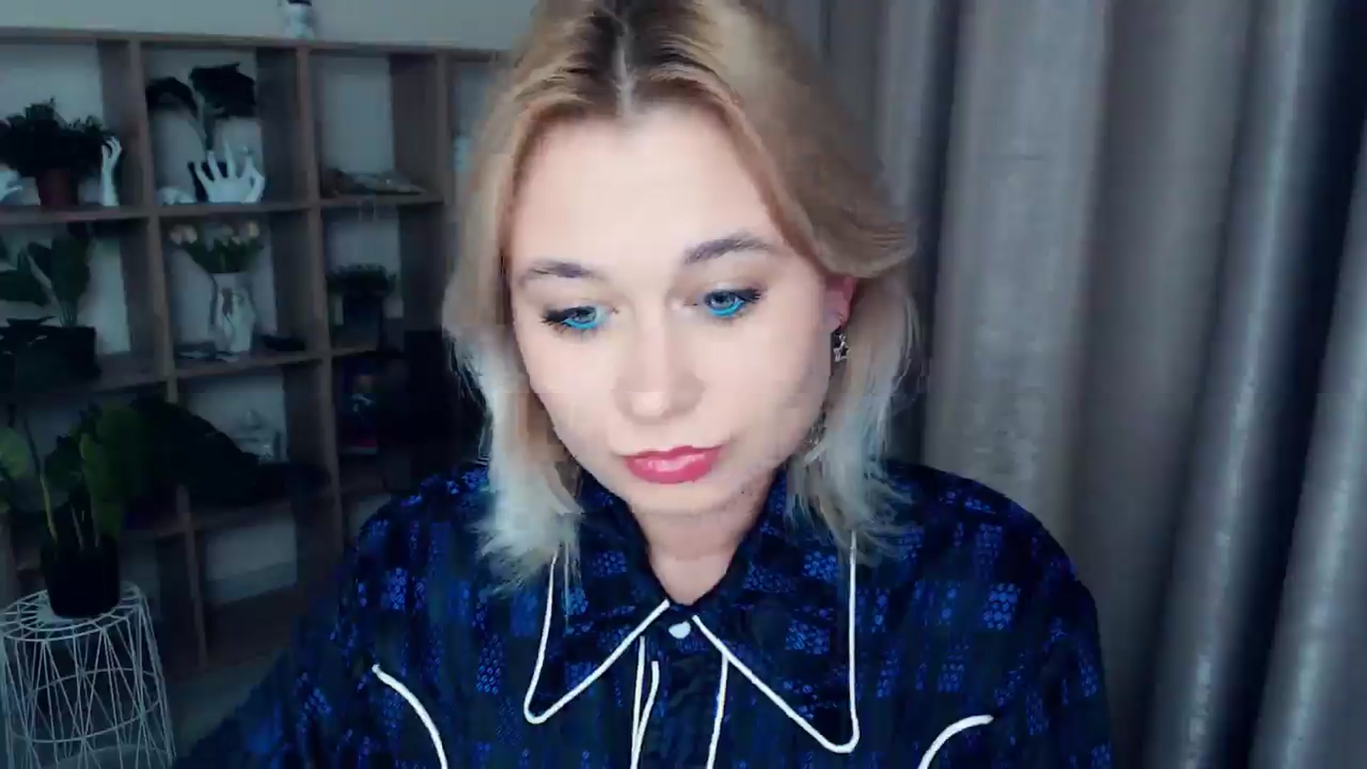 Gallery image thumbnail from Kukla_kolduna's myfreecams stream on, 12/01/2024, 18:34 image 4 of 20