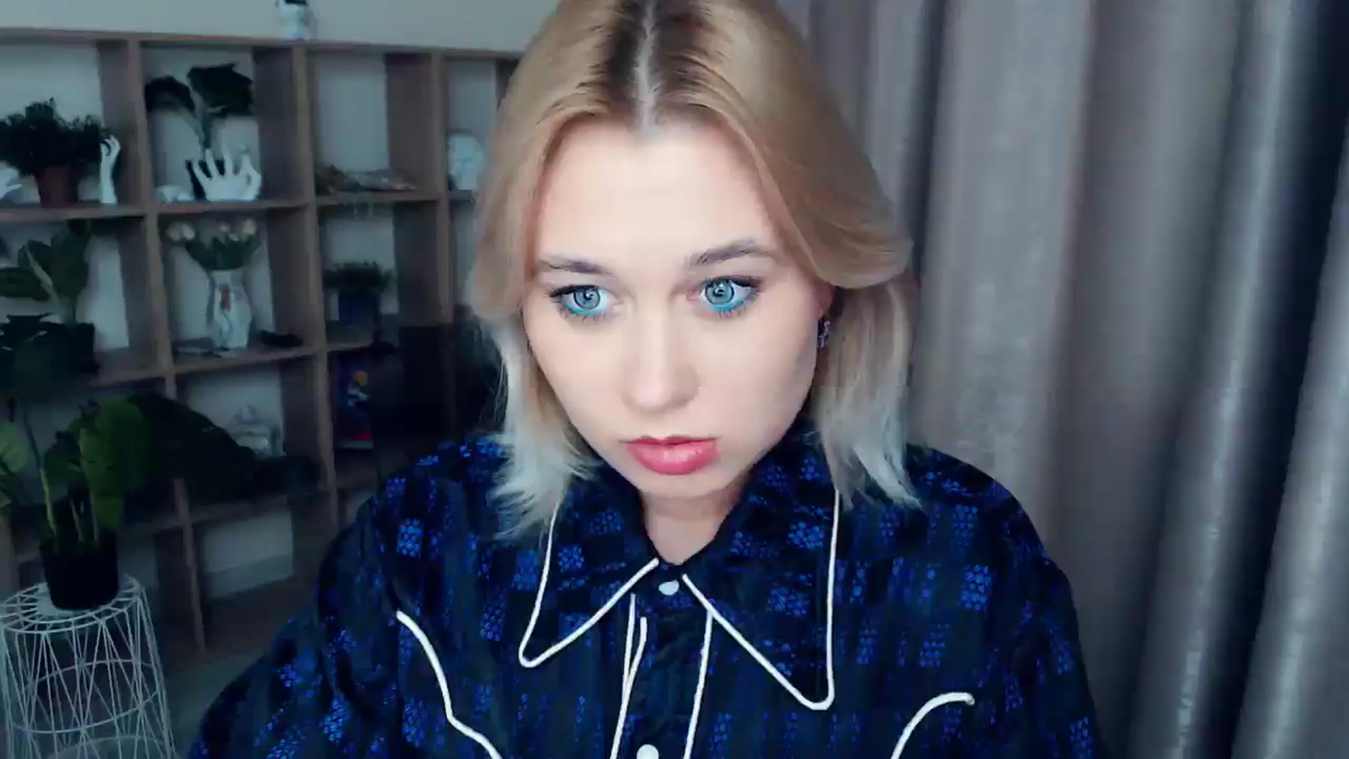 Gallery image thumbnail from Kukla_kolduna's myfreecams stream on, 12/01/2024, 18:34 image 10 of 20