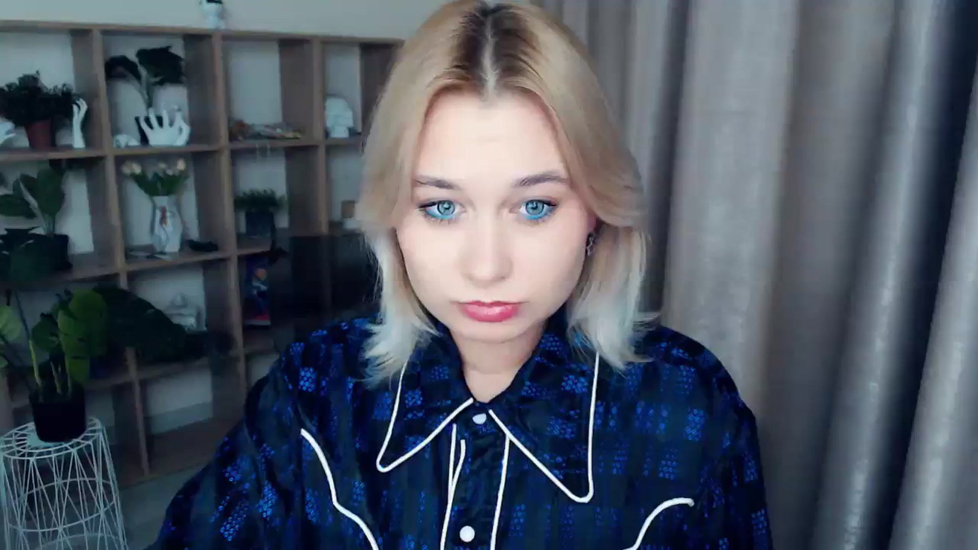 Gallery image thumbnail from Kukla_kolduna's myfreecams stream on, 12/01/2024, 18:34 image 16 of 20