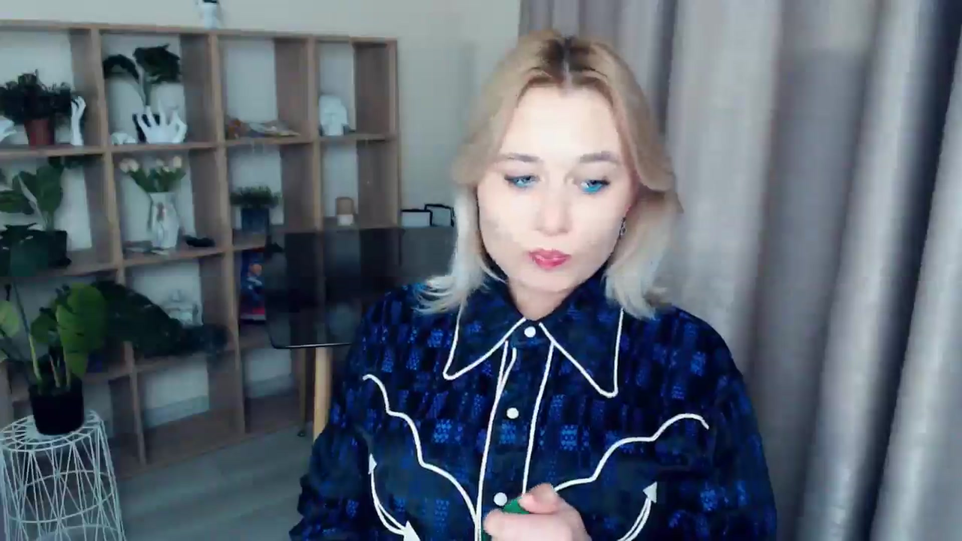 Gallery image thumbnail from Kukla_kolduna's myfreecams stream on, 12/01/2024, 18:34 image 5 of 20