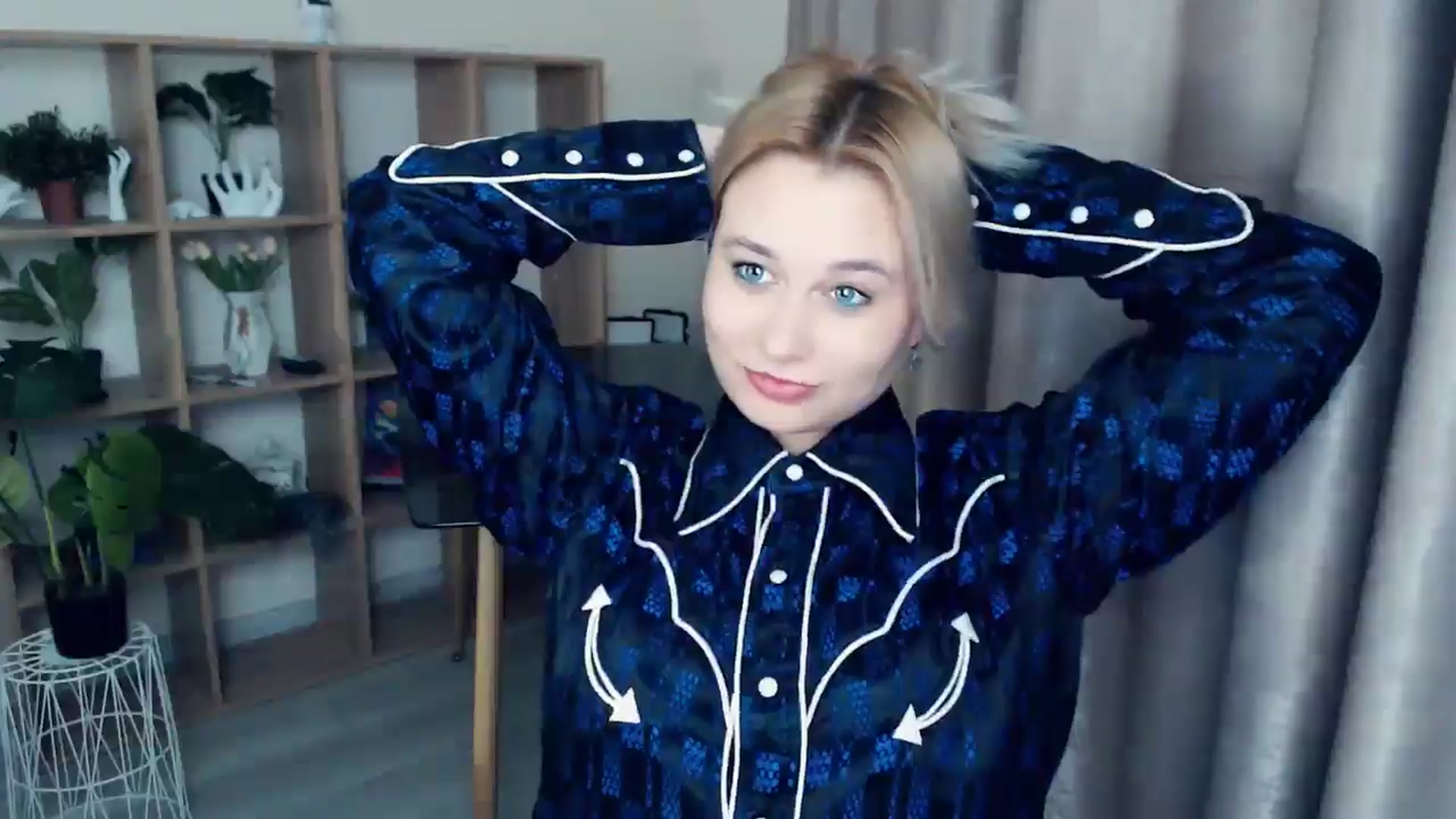 Gallery image thumbnail from Kukla_kolduna's myfreecams stream on, 12/01/2024, 19:06 image 2 of 20