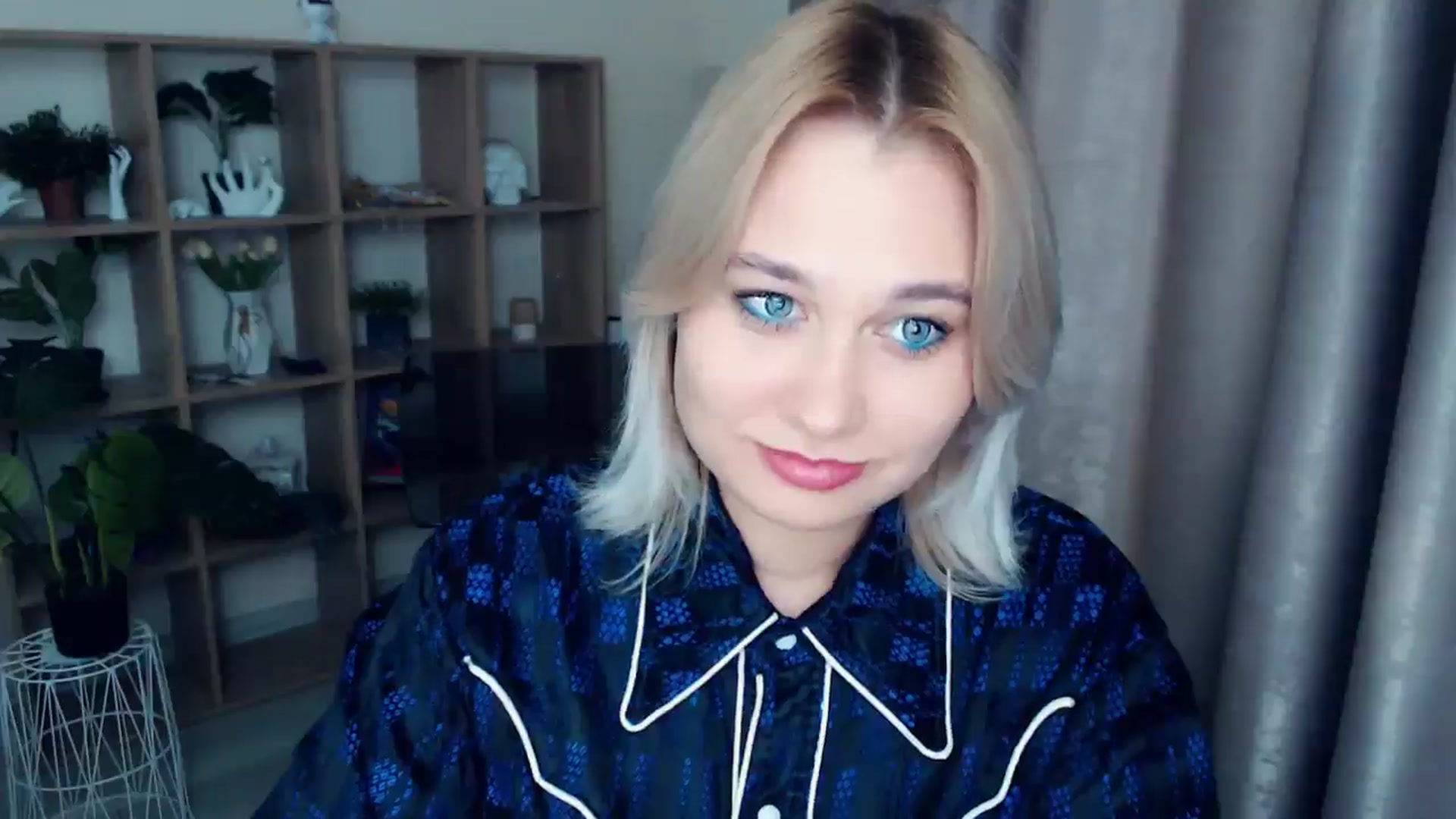 Gallery image thumbnail from Kukla_kolduna's myfreecams stream on, 12/01/2024, 19:06 image 19 of 20