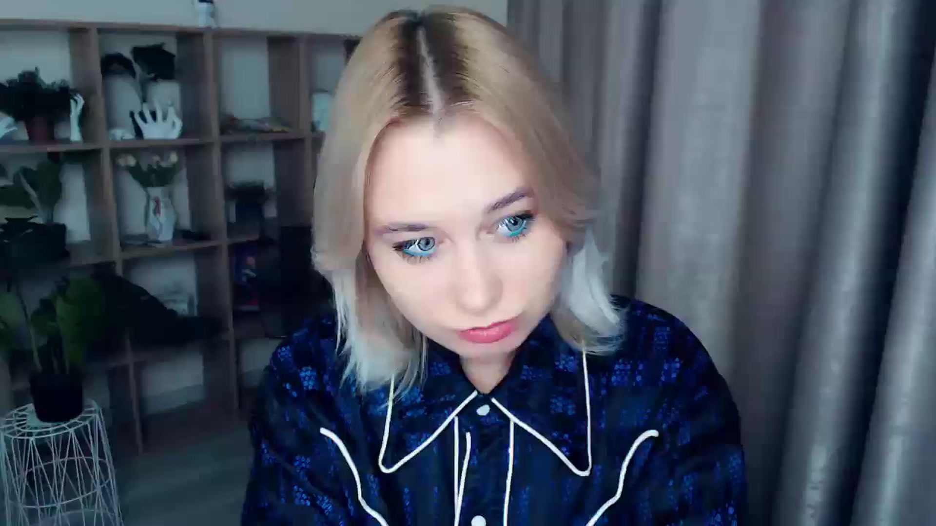 Gallery image thumbnail from Kukla_kolduna's myfreecams stream on, 12/01/2024, 19:06 image 18 of 20