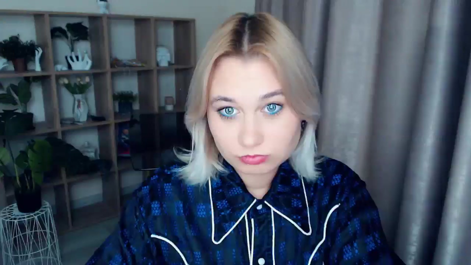 Gallery image thumbnail from Kukla_kolduna's myfreecams stream on, 12/01/2024, 19:06 image 12 of 20