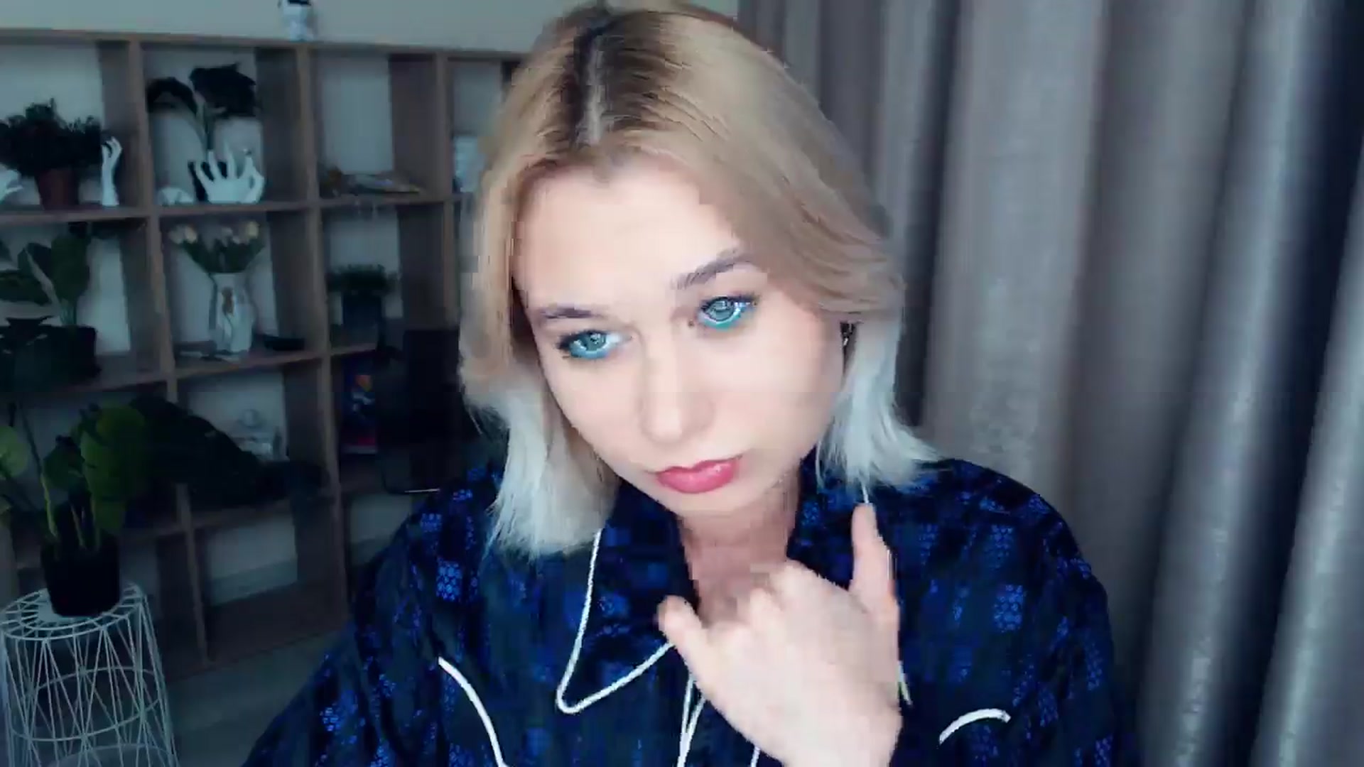 Gallery image thumbnail from Kukla_kolduna's myfreecams stream on, 12/01/2024, 19:06 image 4 of 20