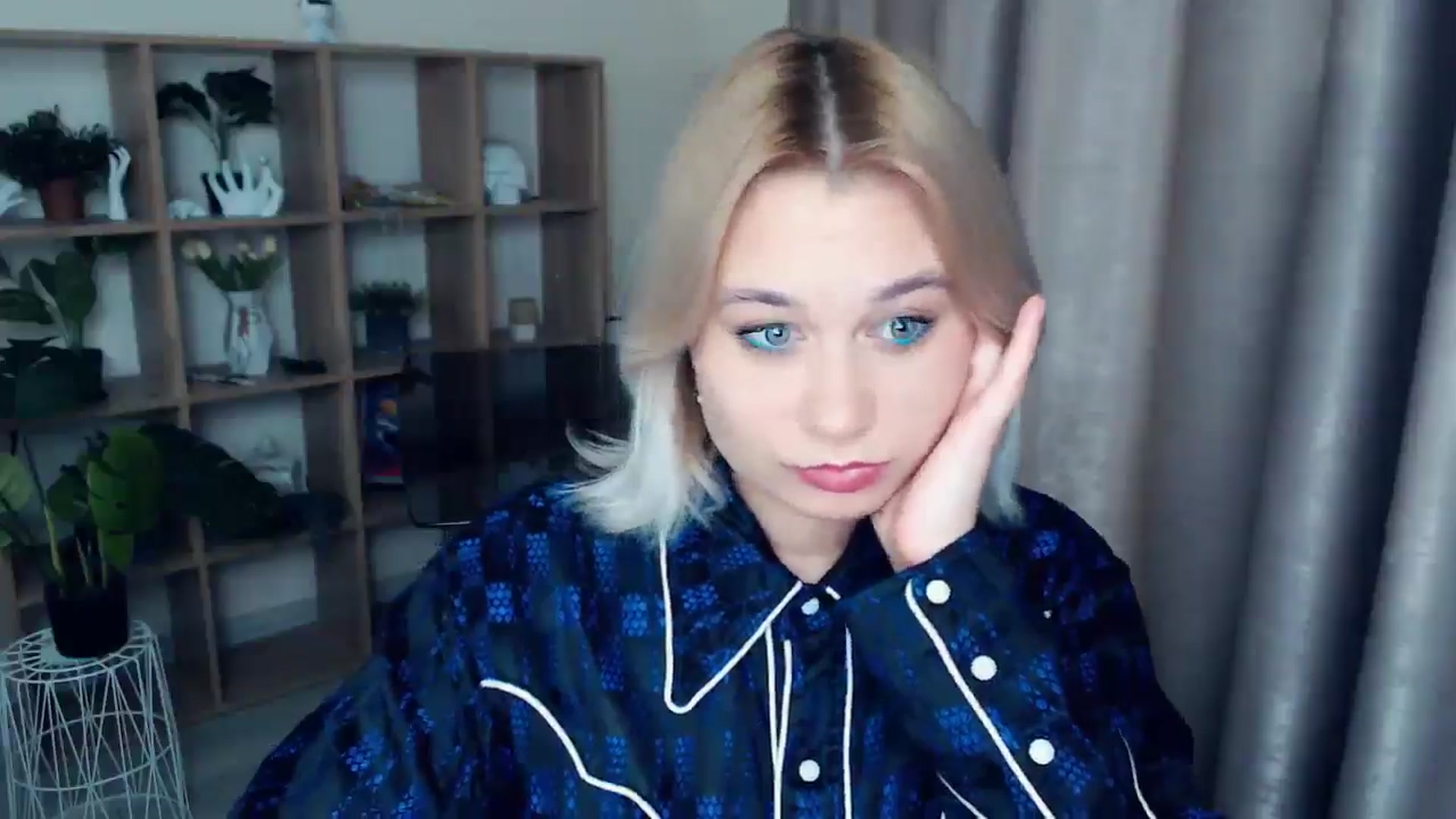 Gallery image thumbnail from Kukla_kolduna's myfreecams stream on, 12/01/2024, 19:06 image 11 of 20