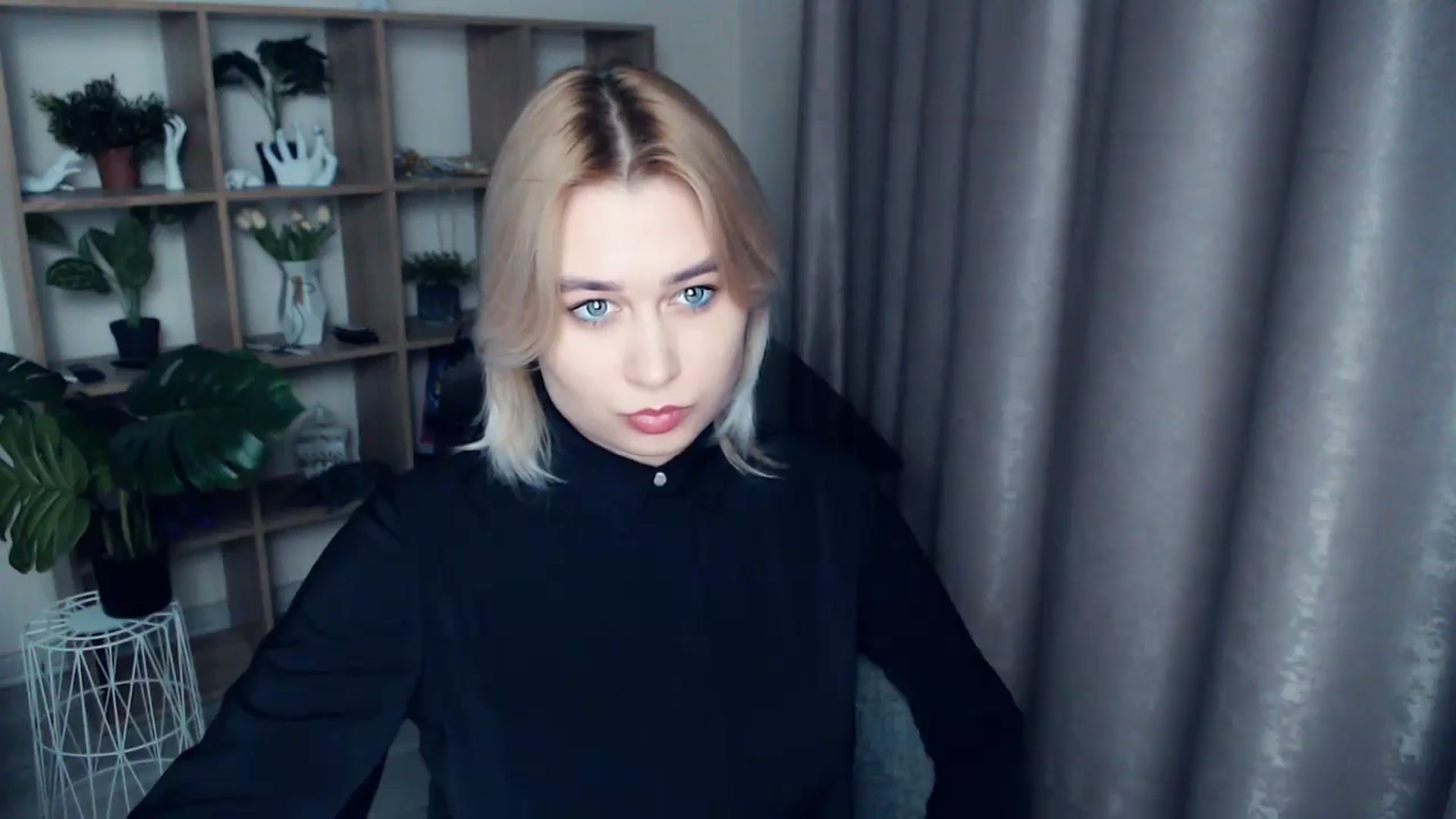 Gallery image thumbnail from Kukla_kolduna's myfreecams stream on, 12/04/2024, 15:33 image 20 of 20