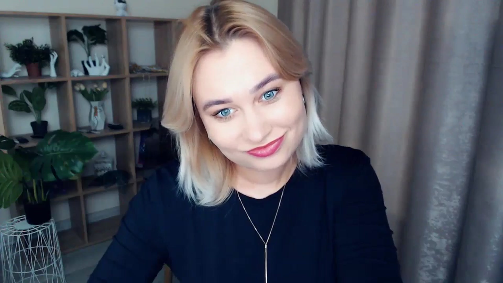 Gallery image thumbnail from Kukla_kolduna's myfreecams stream on, 12/05/2024, 14:41 image 13 of 20