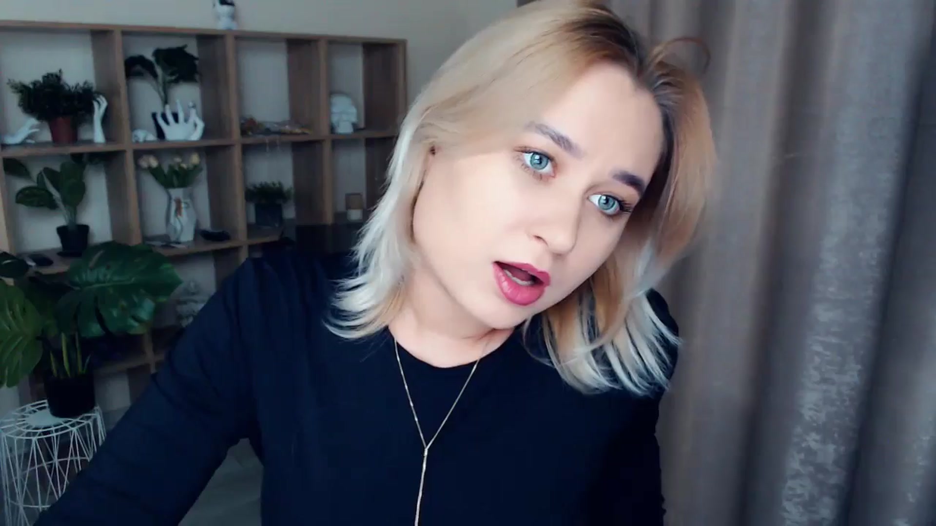 Gallery image thumbnail from Kukla_kolduna's myfreecams stream on, 12/05/2024, 14:41 image 18 of 20
